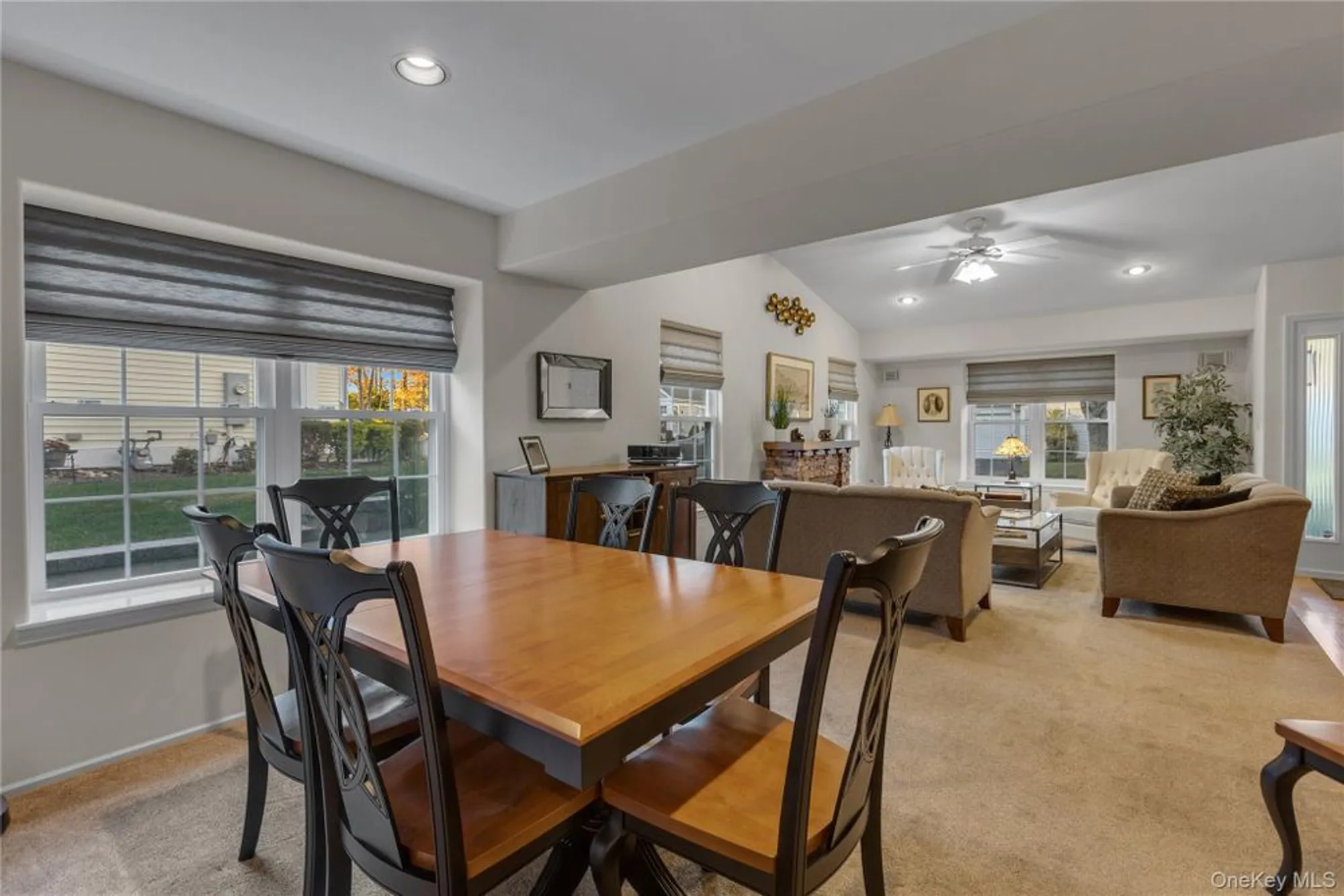 Property Slideshow image 4 of 28 | 256 glen dr, Ridge, NY, 11961