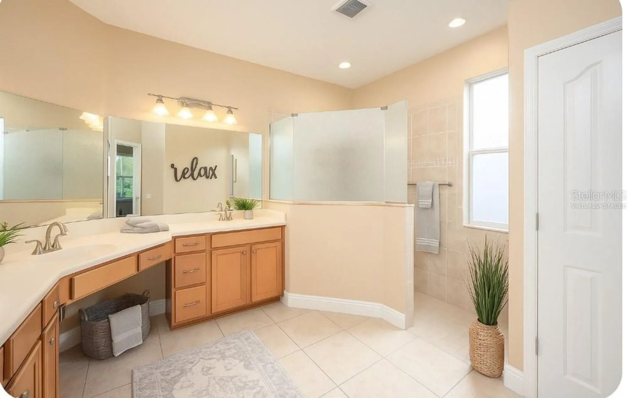 Property Slideshow image 10 of 63 | 1377 sw 161st pl, Ocala, FL, 34473