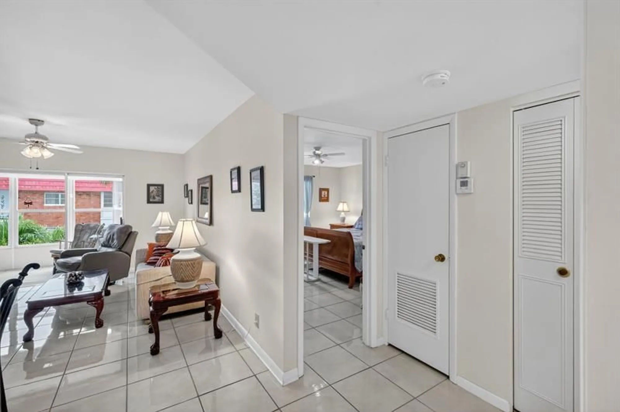 Property Slideshow image 28 of 39 | 4881 nw 22nd st b12, Lauderhill, FL, 33313