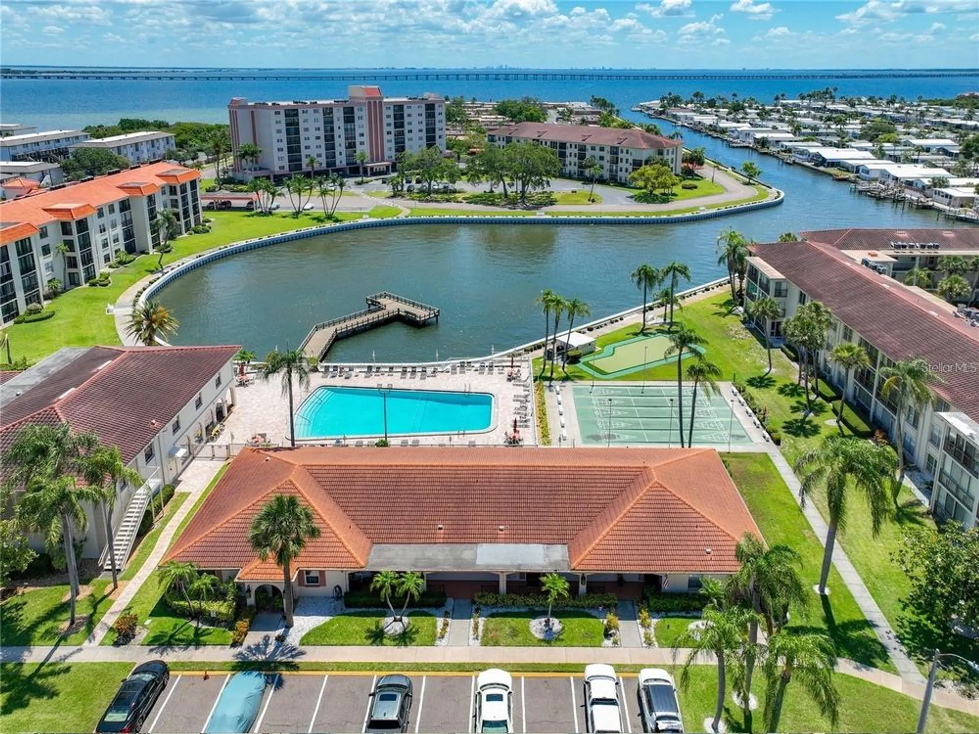 Property Slideshow image 32 of 36 | 19029 us highway 19 n apt 9-301, Clearwater, FL, 33764