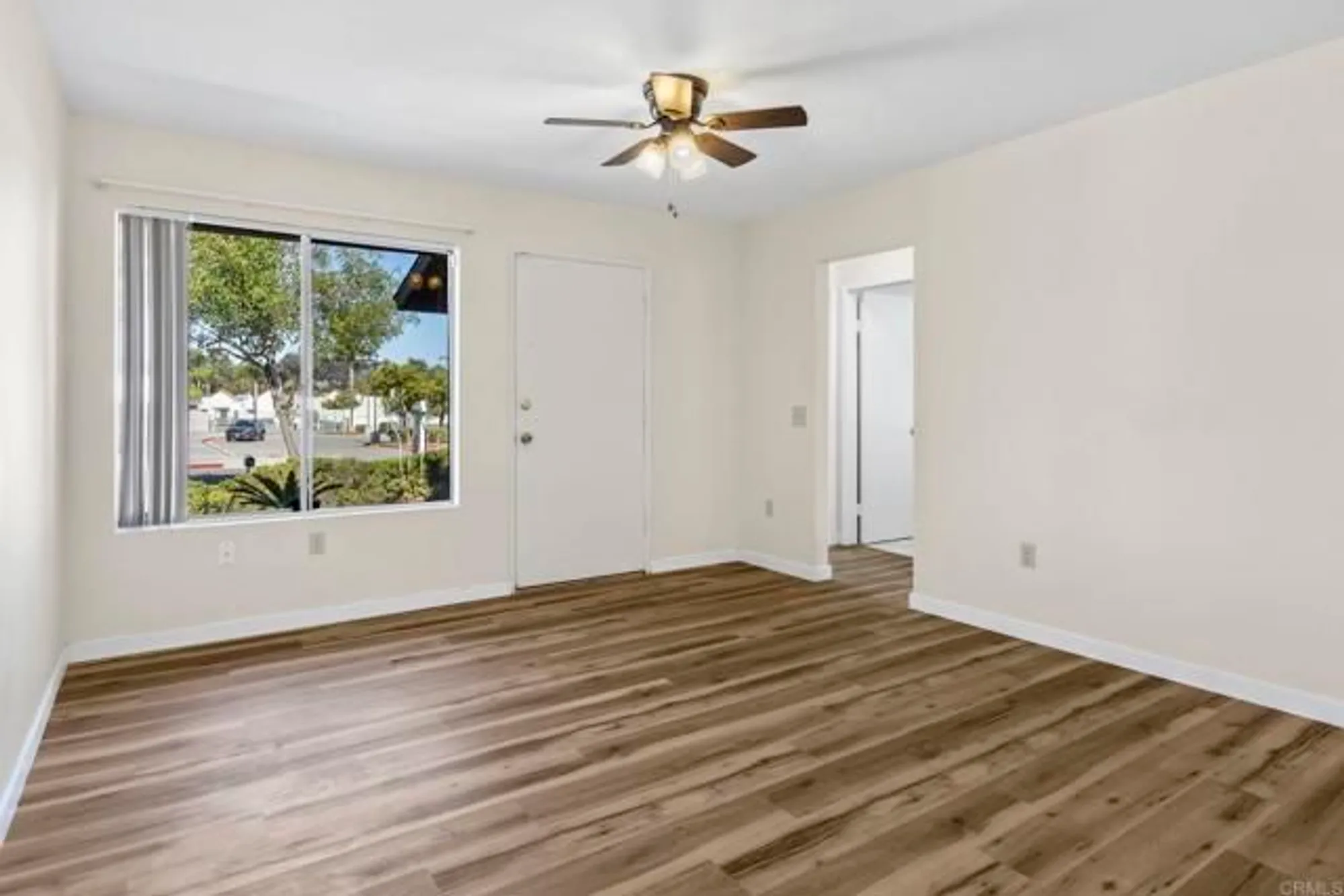 Property Slideshow image 8 of 32 | 1523 temple heights dr, Oceanside, CA, 92056