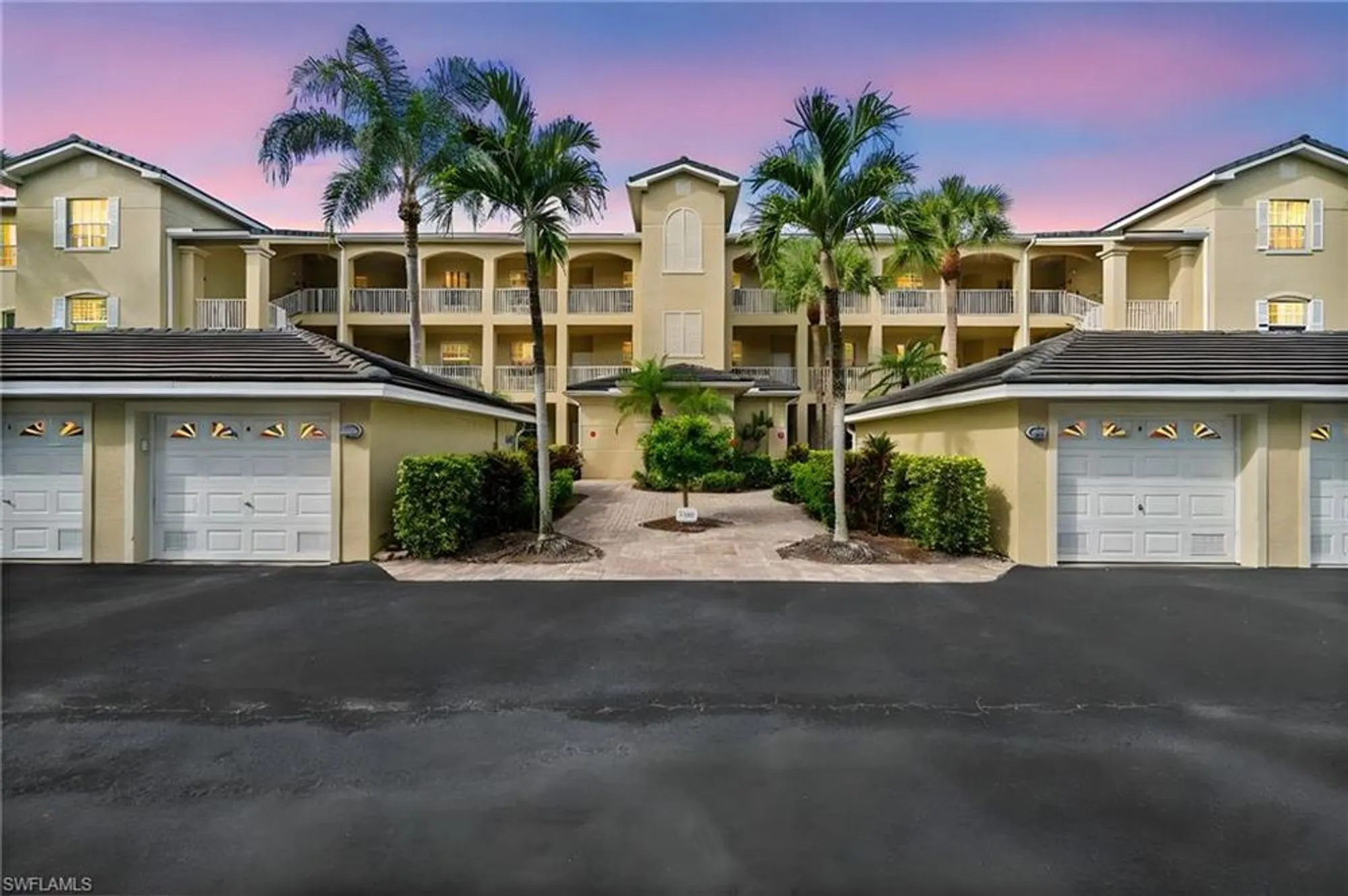 Property Slideshow image 29 of 36 | 3431 pointe creek ct 104, Bonita Springs, FL, 34134