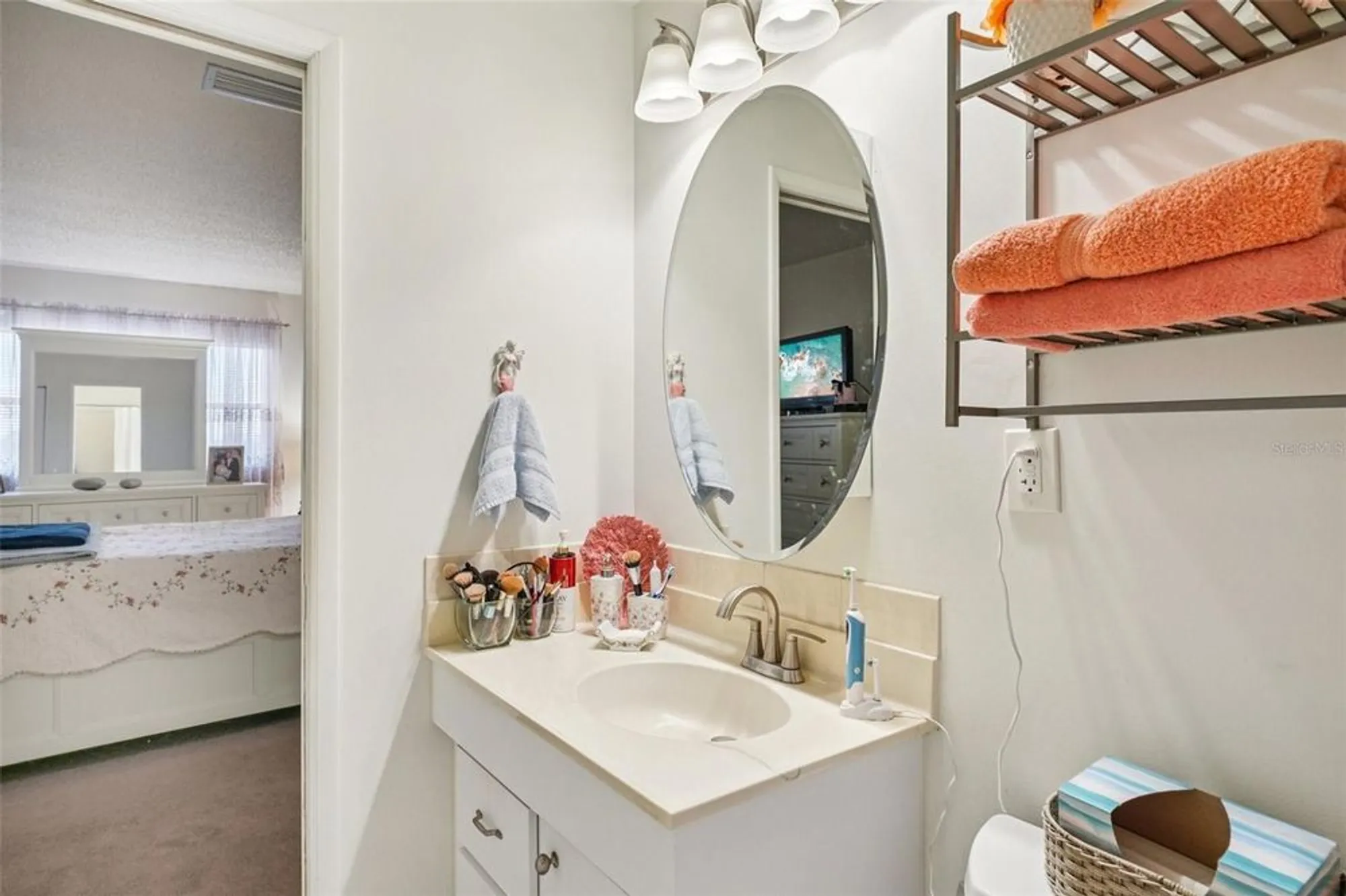 Property Slideshow image 35 of 76 | 5501 80th st n unit 505, Saint Petersburg, FL, 33709