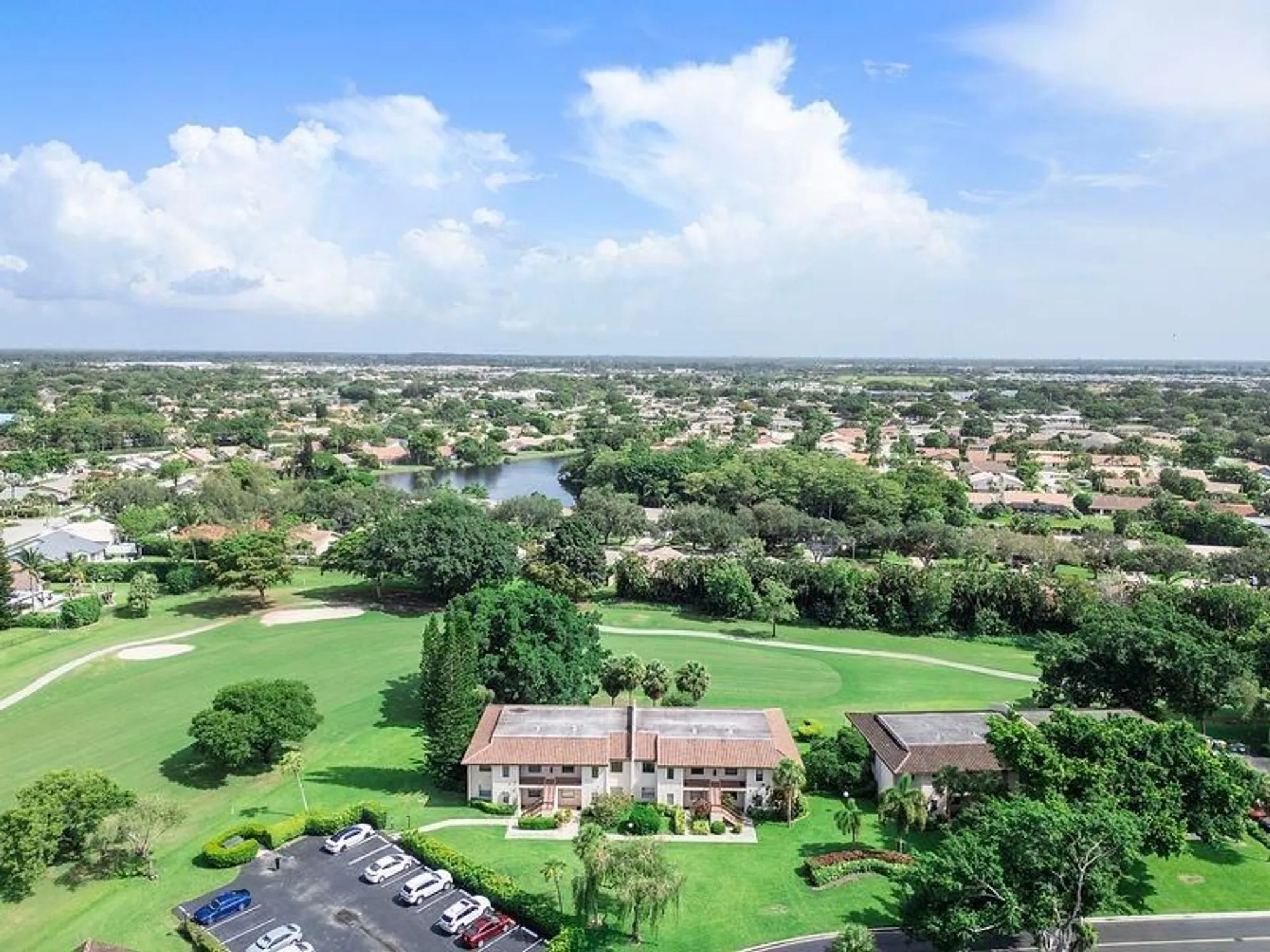 Property Slideshow image 32 of 38 | 21452 juego cir apt 31a, Boca Raton, FL, 33433