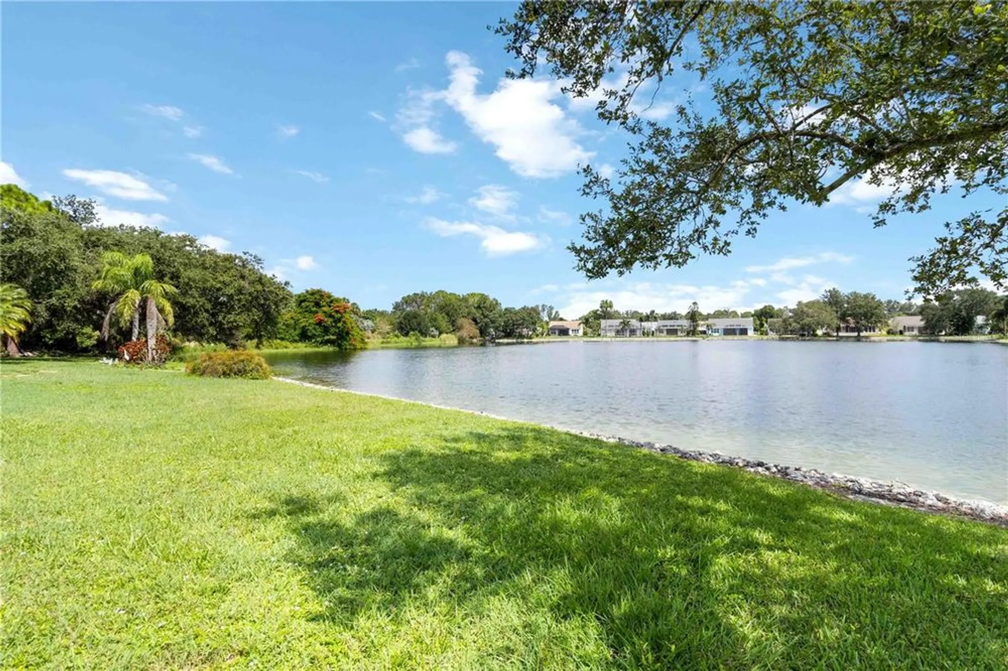 Property Slideshow image 30 of 34 | 357 fareham dr, Venice, FL, 34293