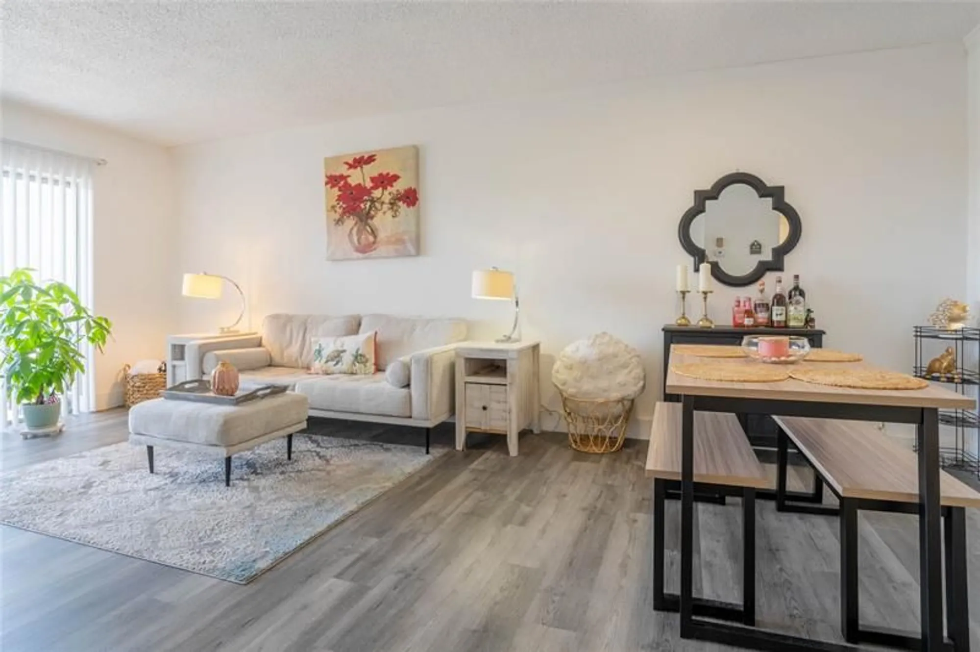 Property Slideshow image 5 of 31 | 1000 country club dr 403, Margate, FL, 33063