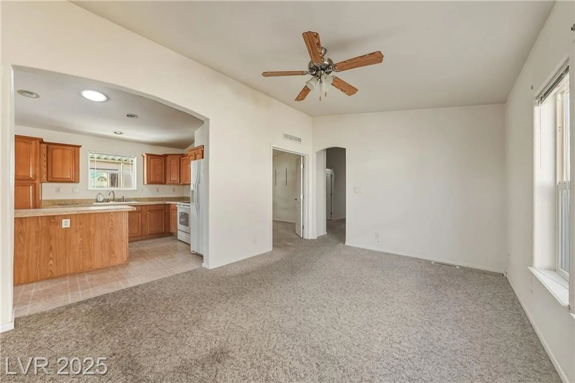 Property Slideshow image 11 of 27 | 380 bel air ave, Pahrump, NV, 89048