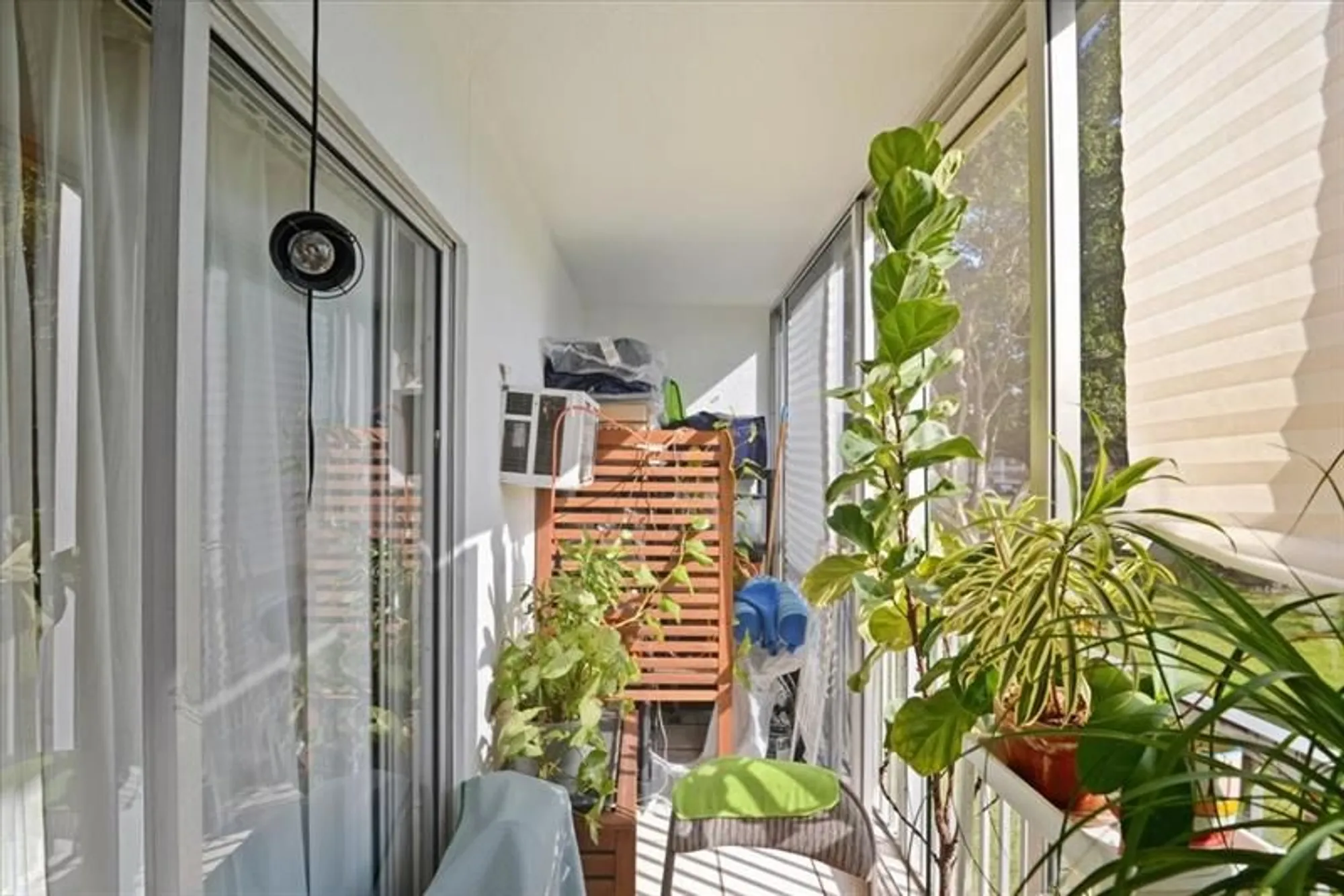 Property Slideshow image 14 of 29 | 13300 sw 1st st o206, Pembroke Pines, FL, 33027