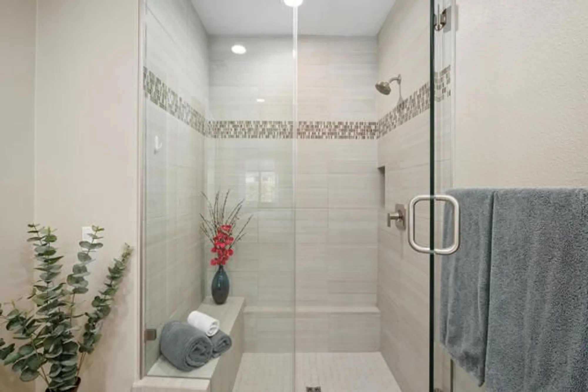 Property Slideshow image 8 of 42 | 82420 round valley dr, Indio, CA, 92201