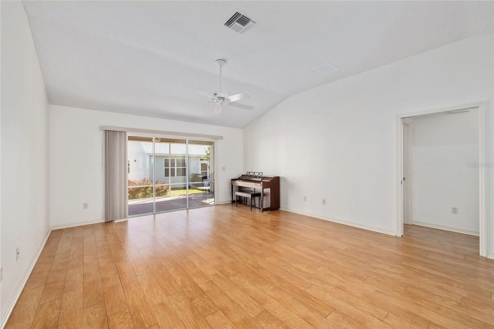 Property Slideshow image 5 of 19 | 2519 hanlon ter, The Villages, FL, 32162