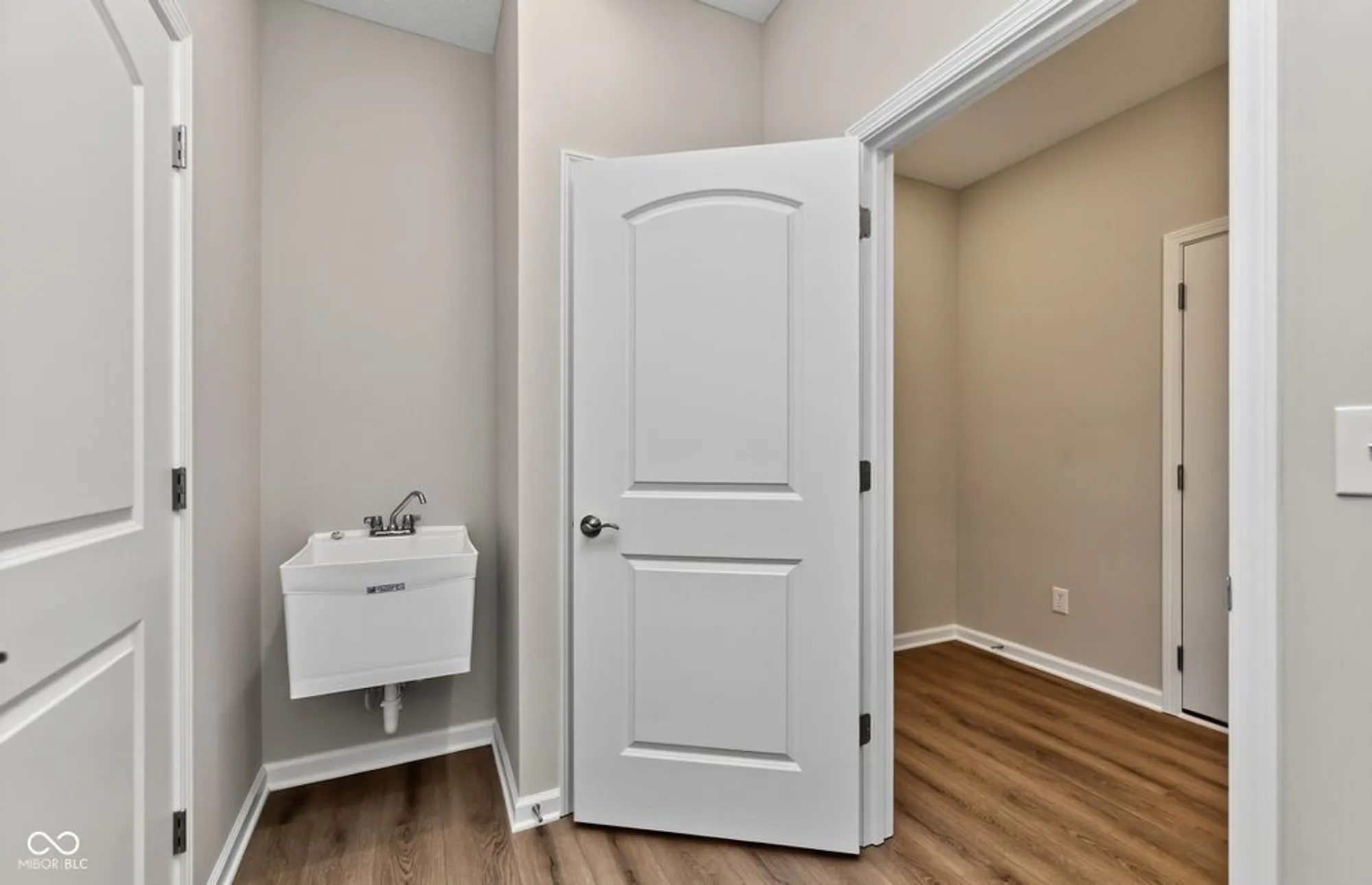 Property Slideshow image 27 of 38 | 14931 iron liege way, Westfield, IN, 46074