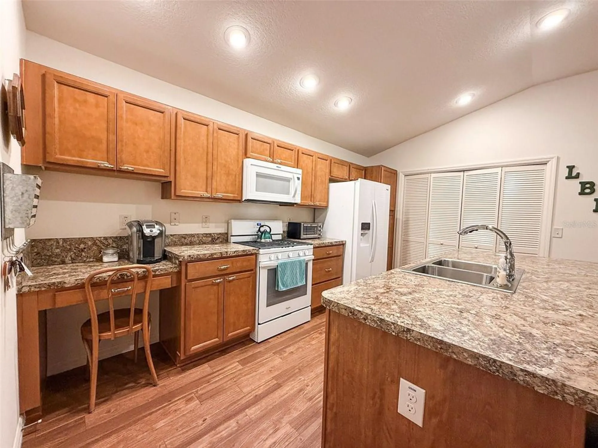 Property Slideshow image 7 of 18 | 3021 beard rd, The Villages, FL, 32163