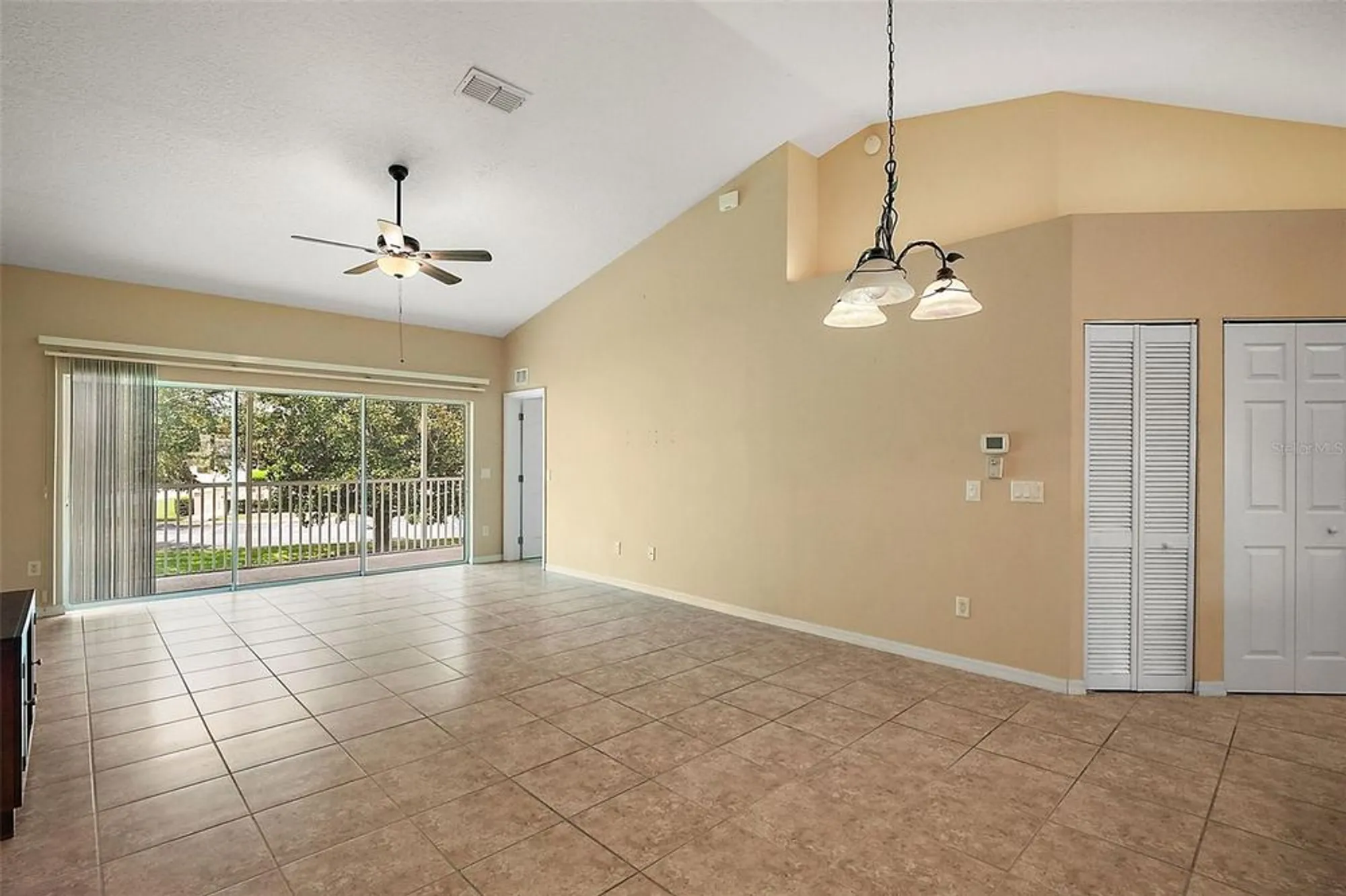 Property Slideshow image 4 of 33 | 5368 compass pt # 202, Oxford, FL, 34484