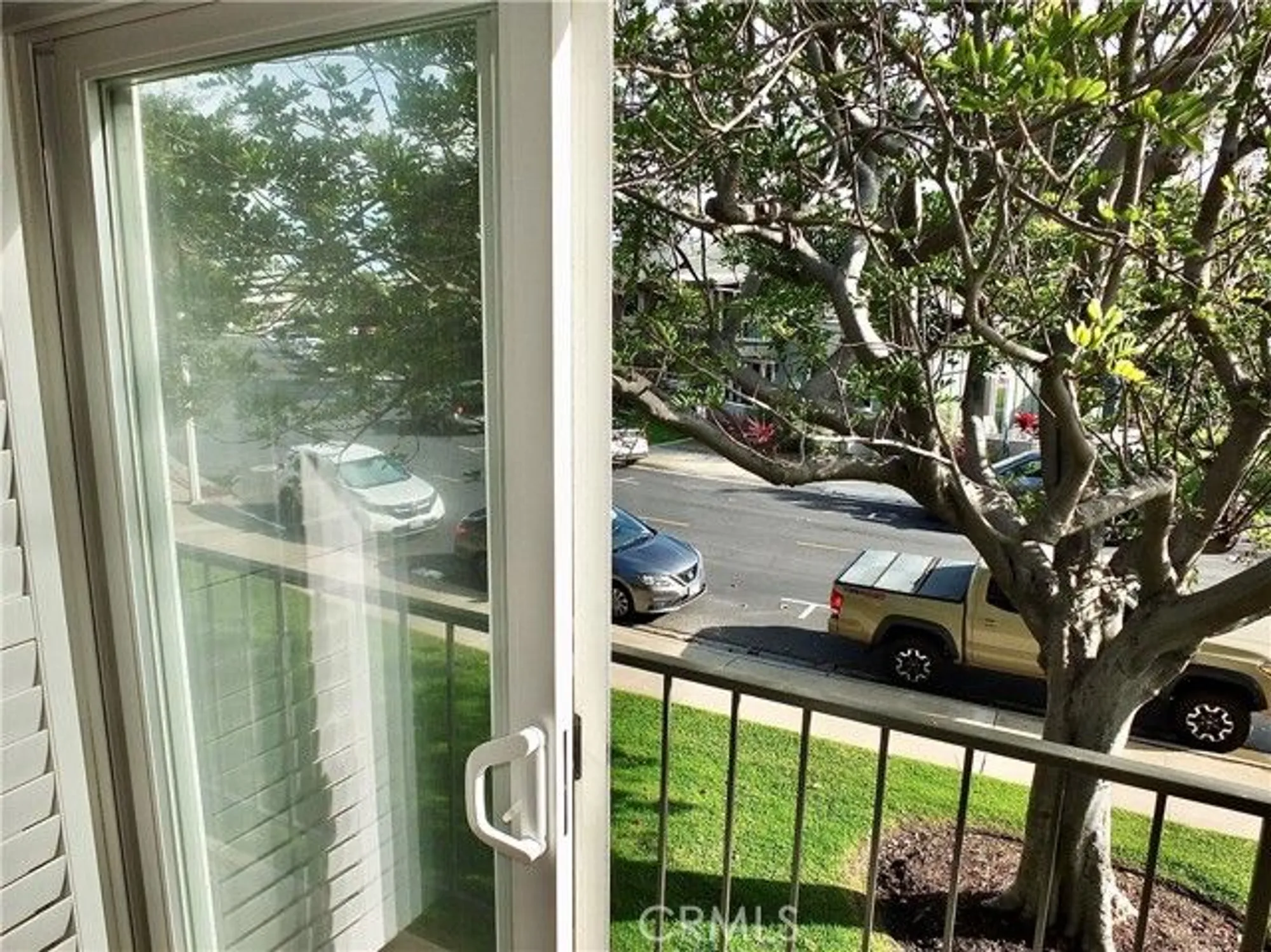 Property Slideshow image 47 of 66 | 1891 mckinney way apt 26b, Seal Beach, CA, 90740