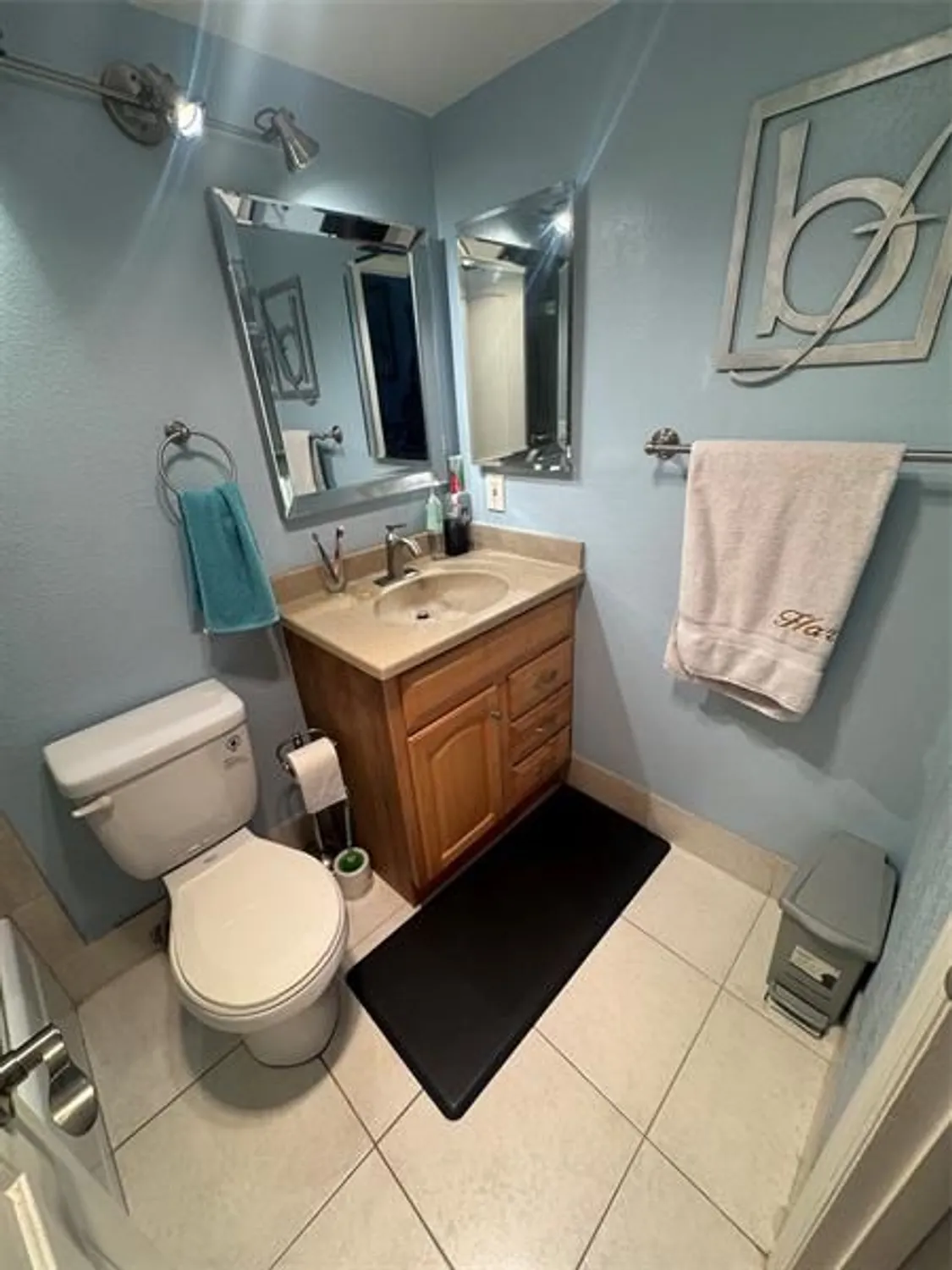 Property Slideshow image 10 of 23 | 61 camden c c, West Palm Beach, FL, 33417