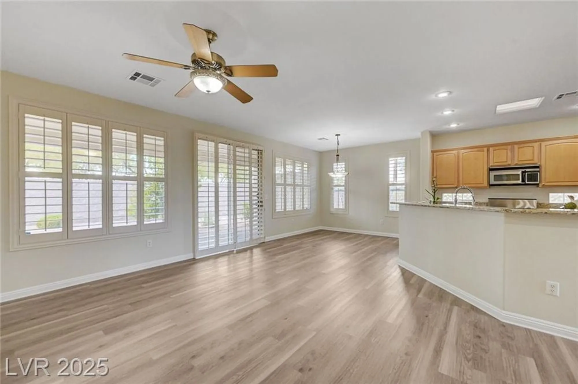 Property Slideshow image 8 of 60 | 10494 melodia magico ave, Las Vegas, NV, 89135