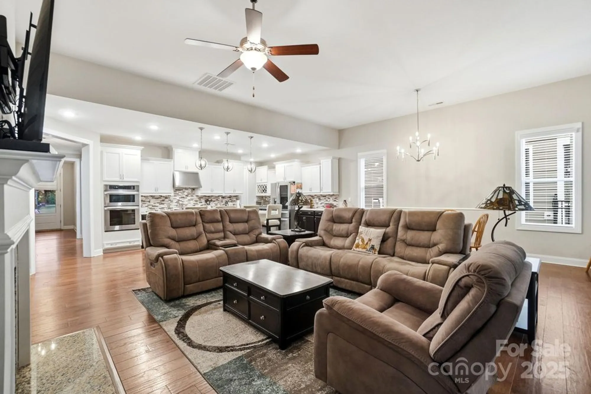 Property Slideshow image 14 of 45 | 6325 good news dr, Charlotte, NC, 28215