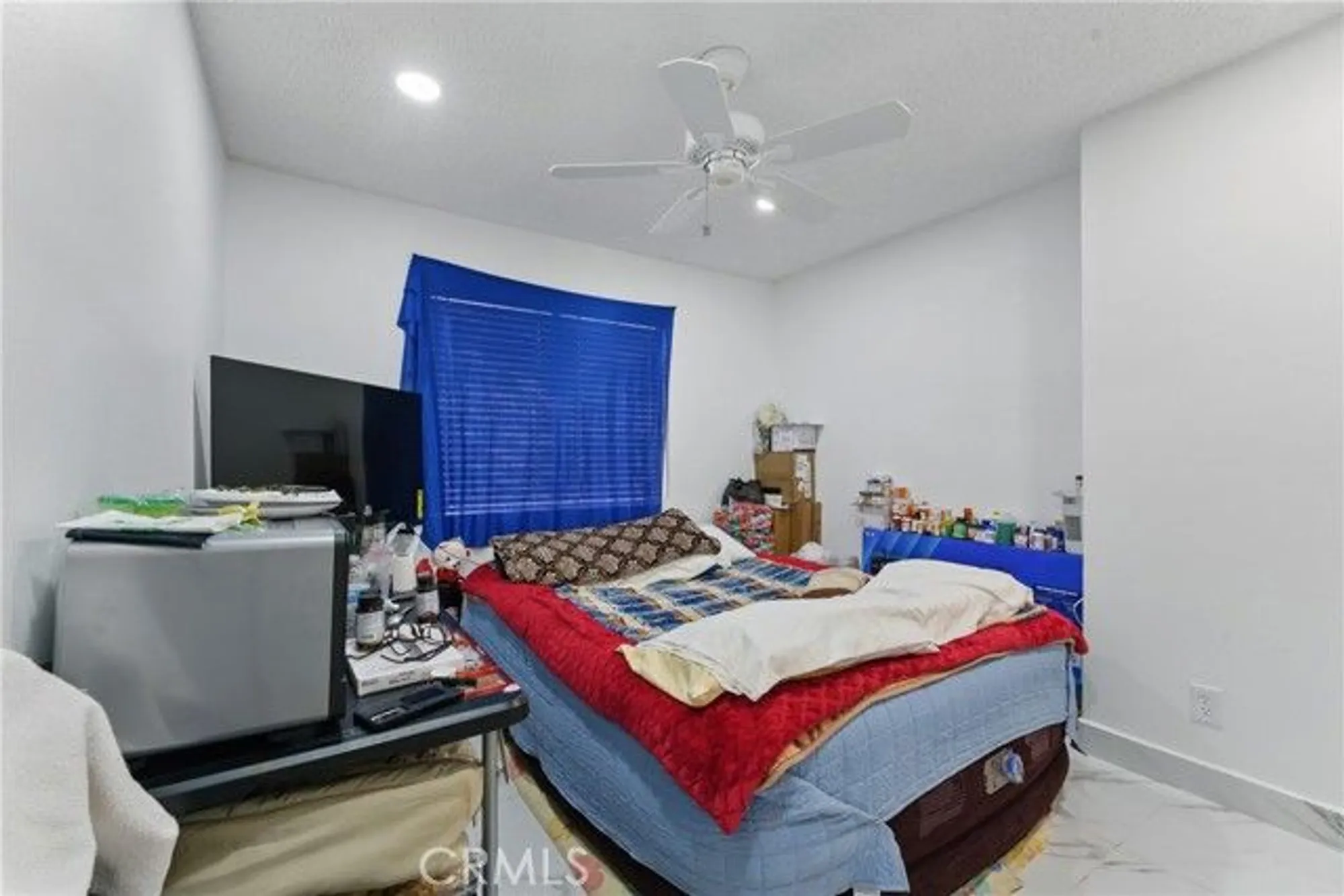 Property Slideshow image 29 of 36 | 2250 redwood dr, Hemet, CA, 92545