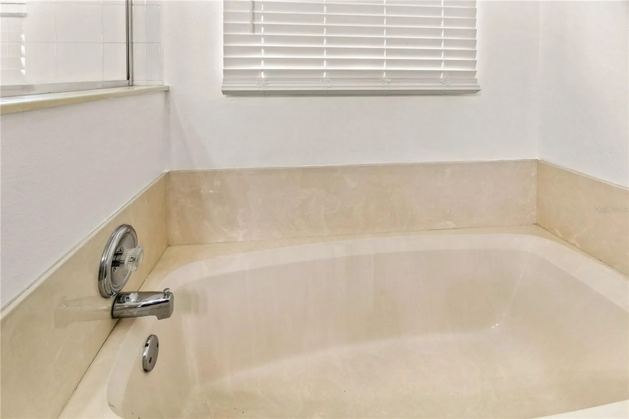 Property Slideshow image 20 of 40 | 4326 hammersmith dr, Clermont, FL, 34711