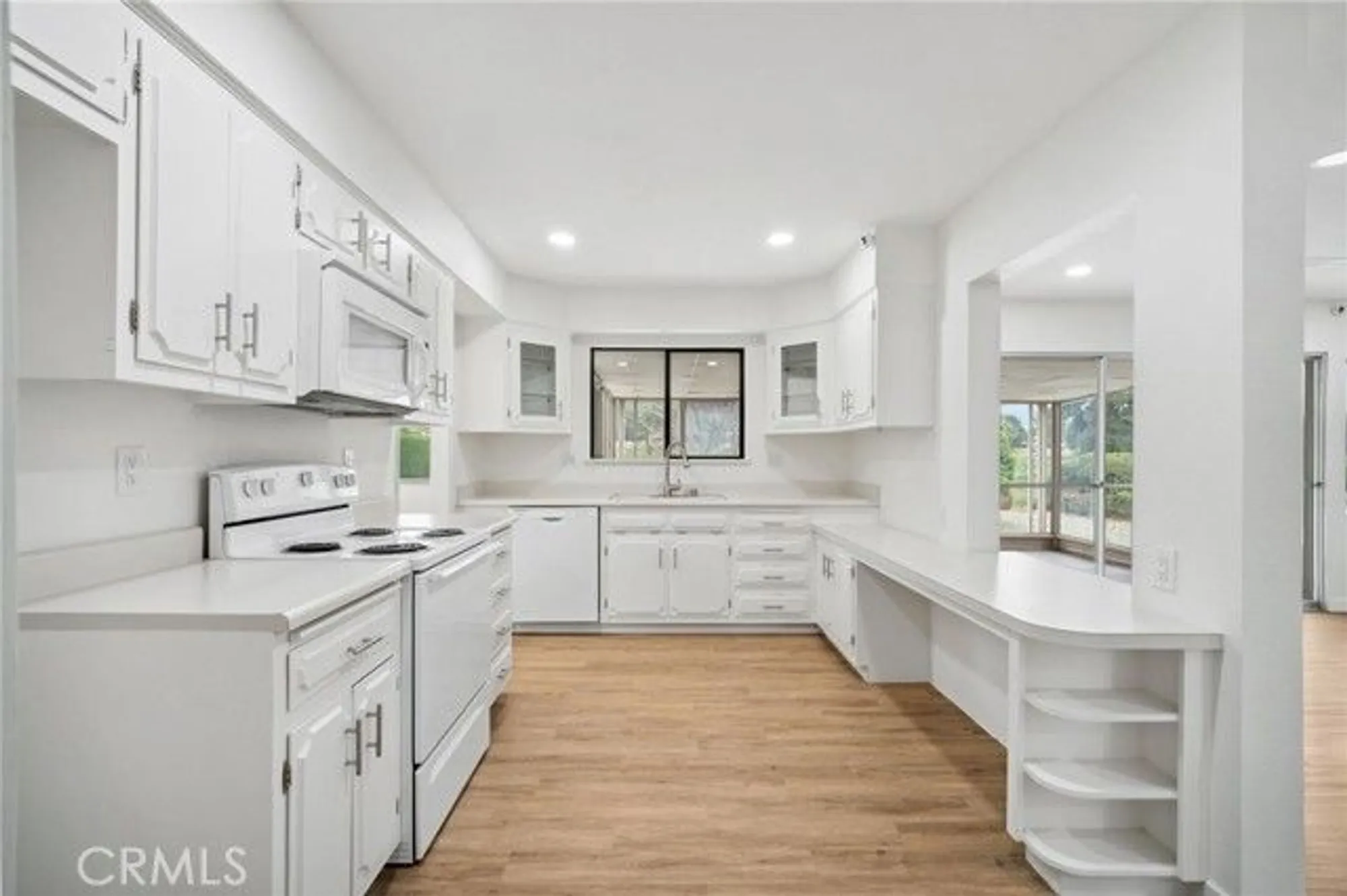 Property Slideshow image 9 of 23 | 28890 snead dr, Menifee, CA, 92586