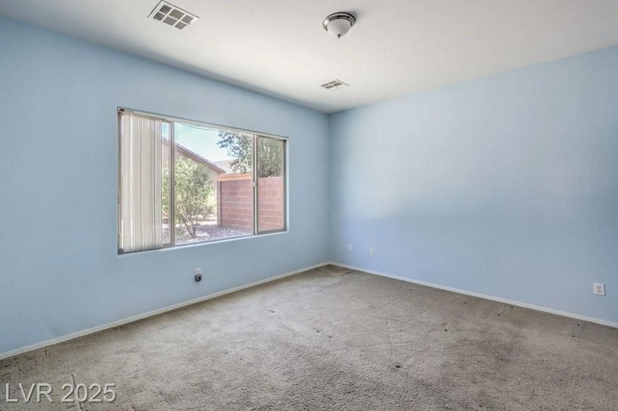 Property Slideshow image 16 of 36 | 5960 wheat penny ave, Las Vegas, NV, 89122