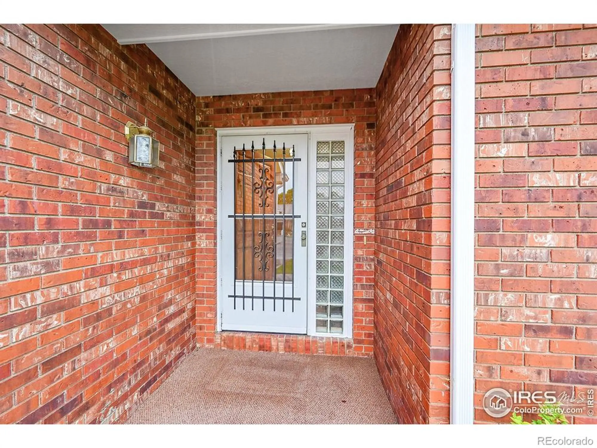 Property Slideshow image 3 of 17 | 1626 tulip ct, Longmont, CO, 80501