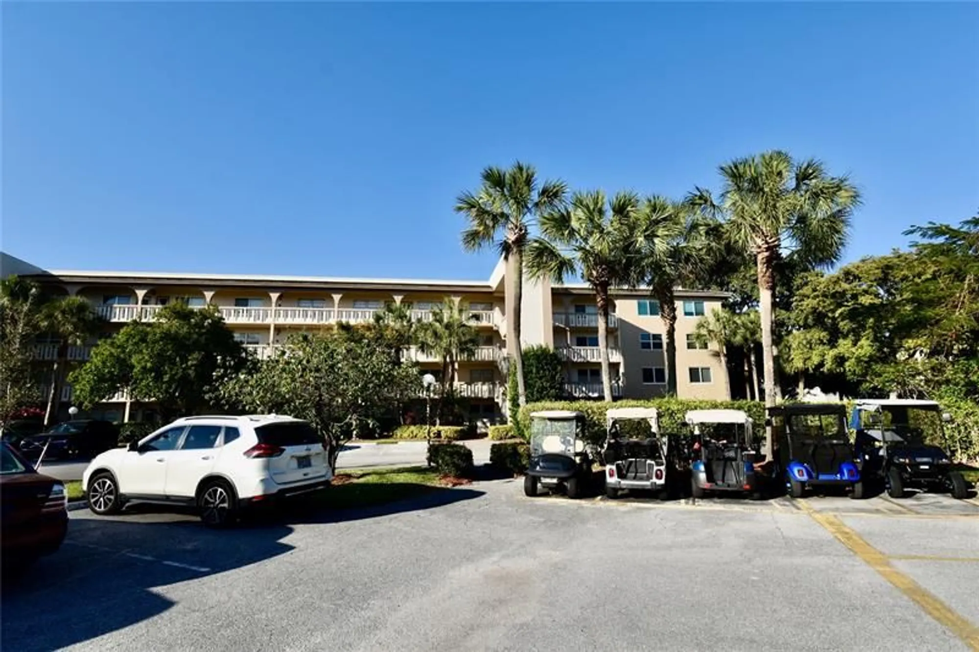 Property Slideshow image 21 of 32 | 4301 martinique cir k1, Coconut Creek, FL, 33066