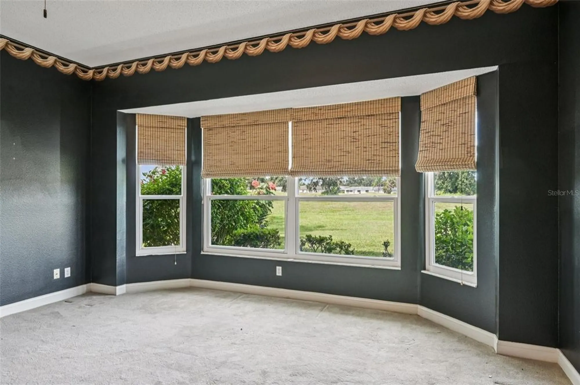 Property Slideshow image 20 of 70 | 675 masterpiece dr, Sun City Center, FL, 33573