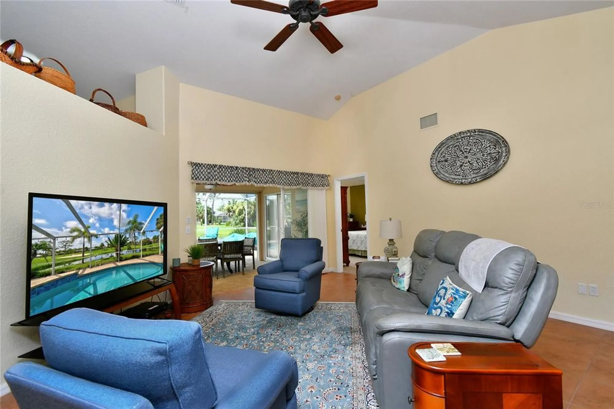 Property Slideshow image 10 of 32 | 3885 cape cole blvd, Punta Gorda, FL, 33955