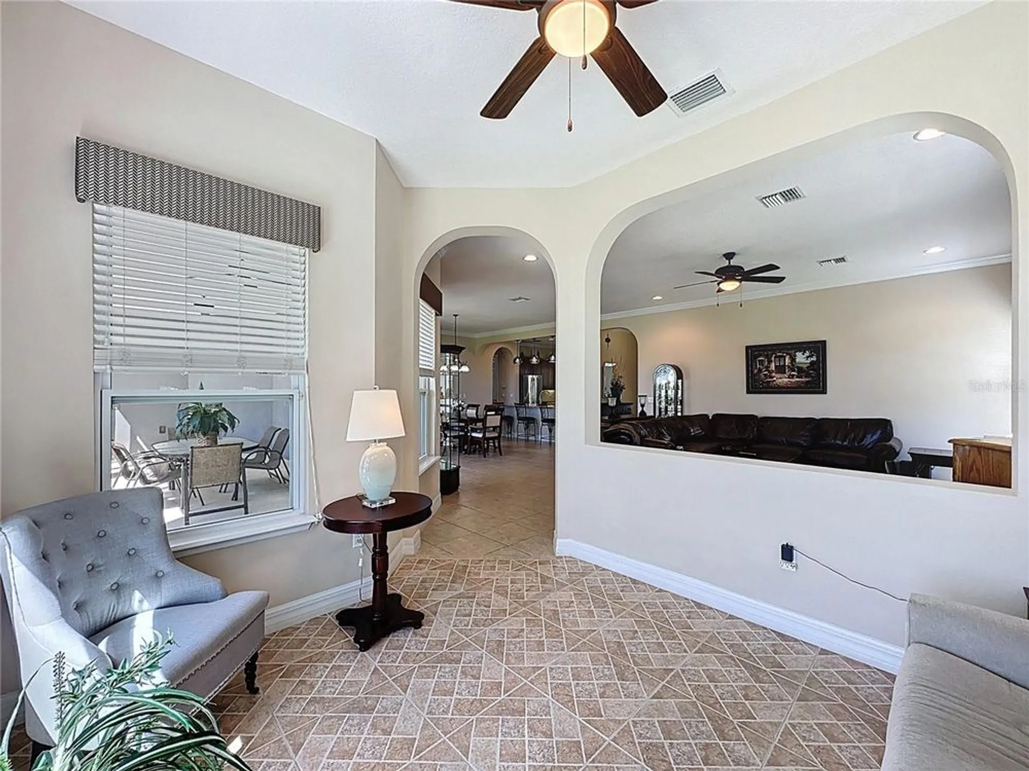 Property Slideshow image 16 of 54 | 228 bayou bend rd, Groveland, FL, 34736