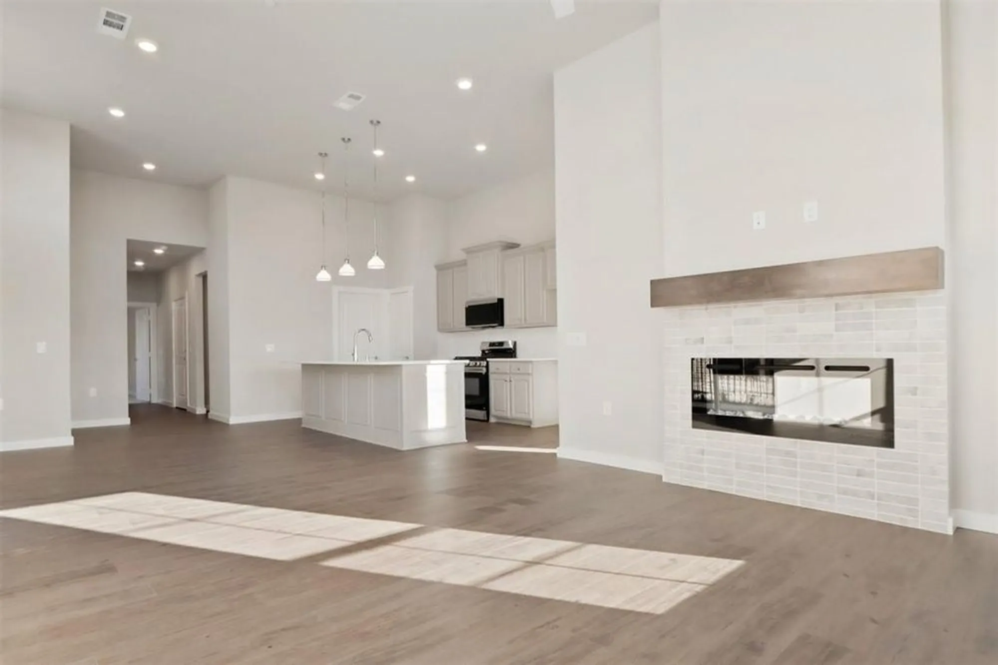 Property Slideshow image 7 of 27 | 2619 st helena ln, Grand Prairie, TX, 75054