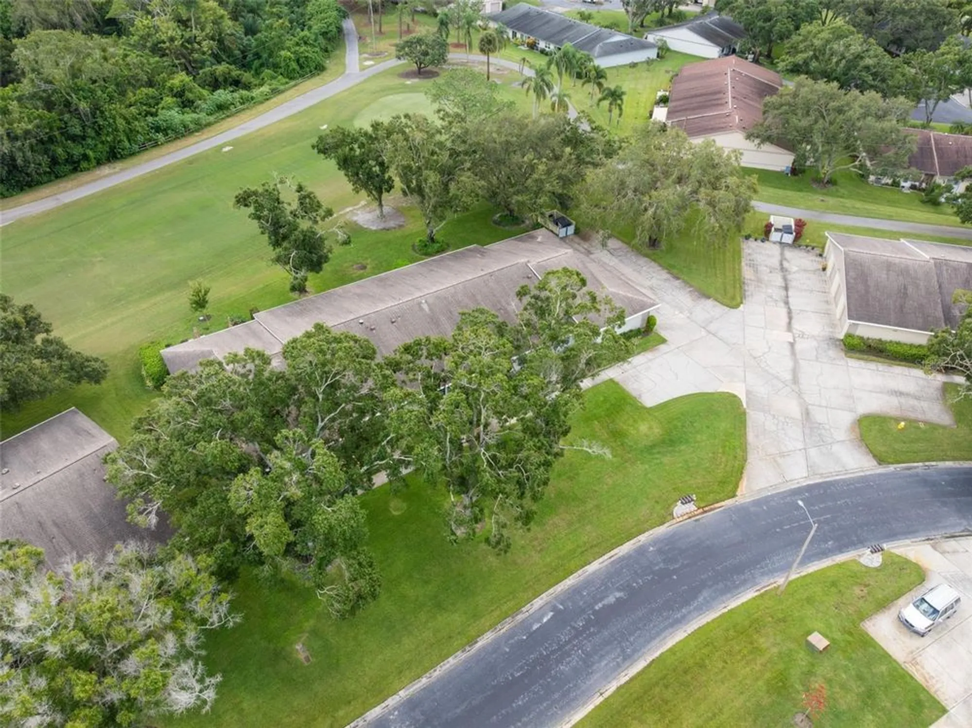 Property Slideshow image 44 of 61 | 1012 dunrobin dr d, Palm Harbor, FL, 34684