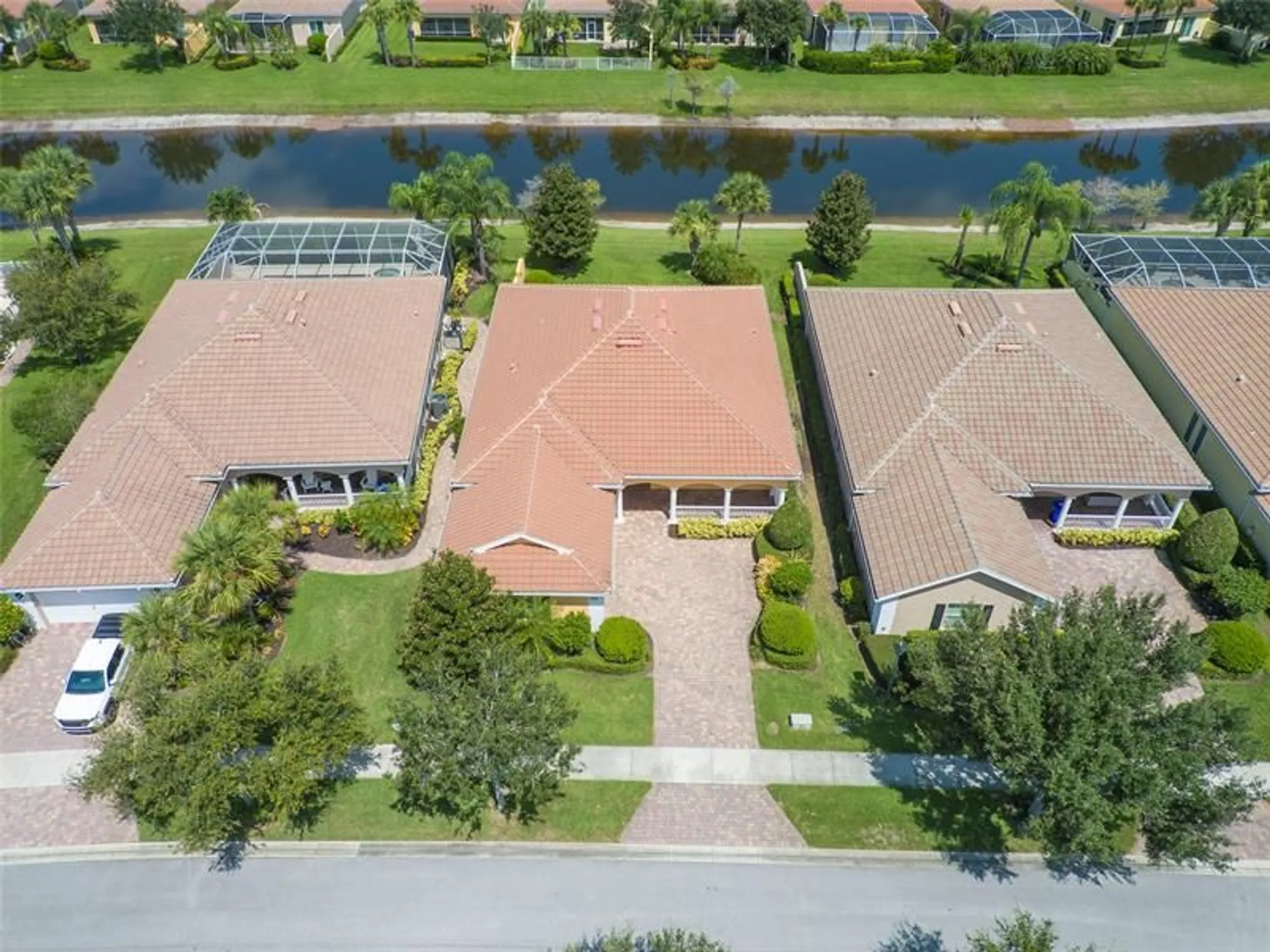 Property Slideshow image 1 of 31 | 5184 formosa cir, Vero Beach, FL, 32967