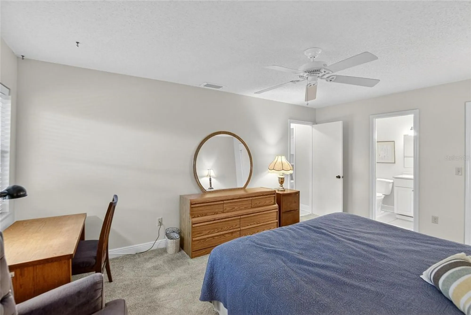 Property Slideshow image 27 of 84 | 1015 harefield cir # 1015, Sun City Center, FL, 33573