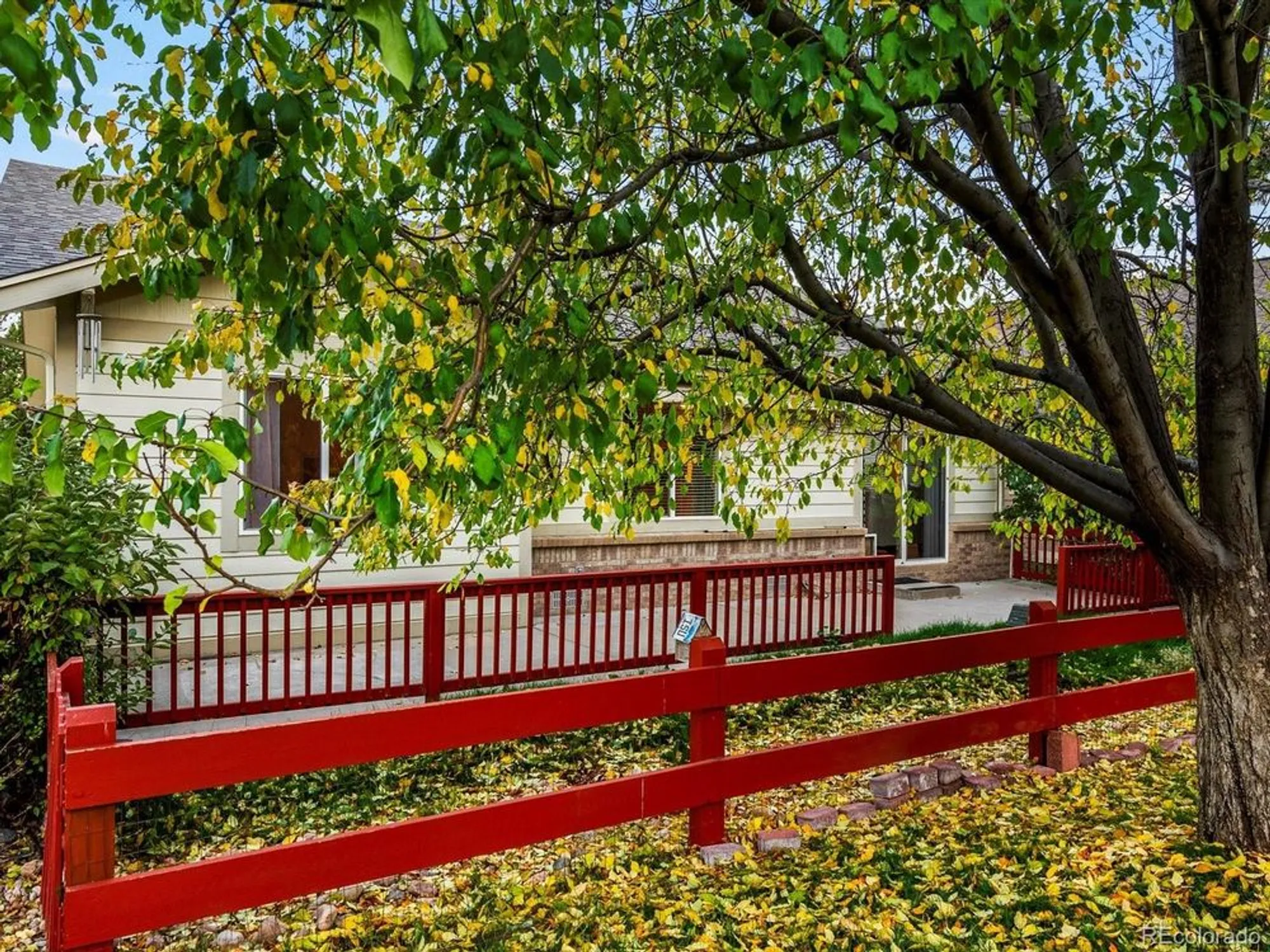 Property Slideshow image 32 of 40 | 23730 e otero dr, Aurora, CO, 80016