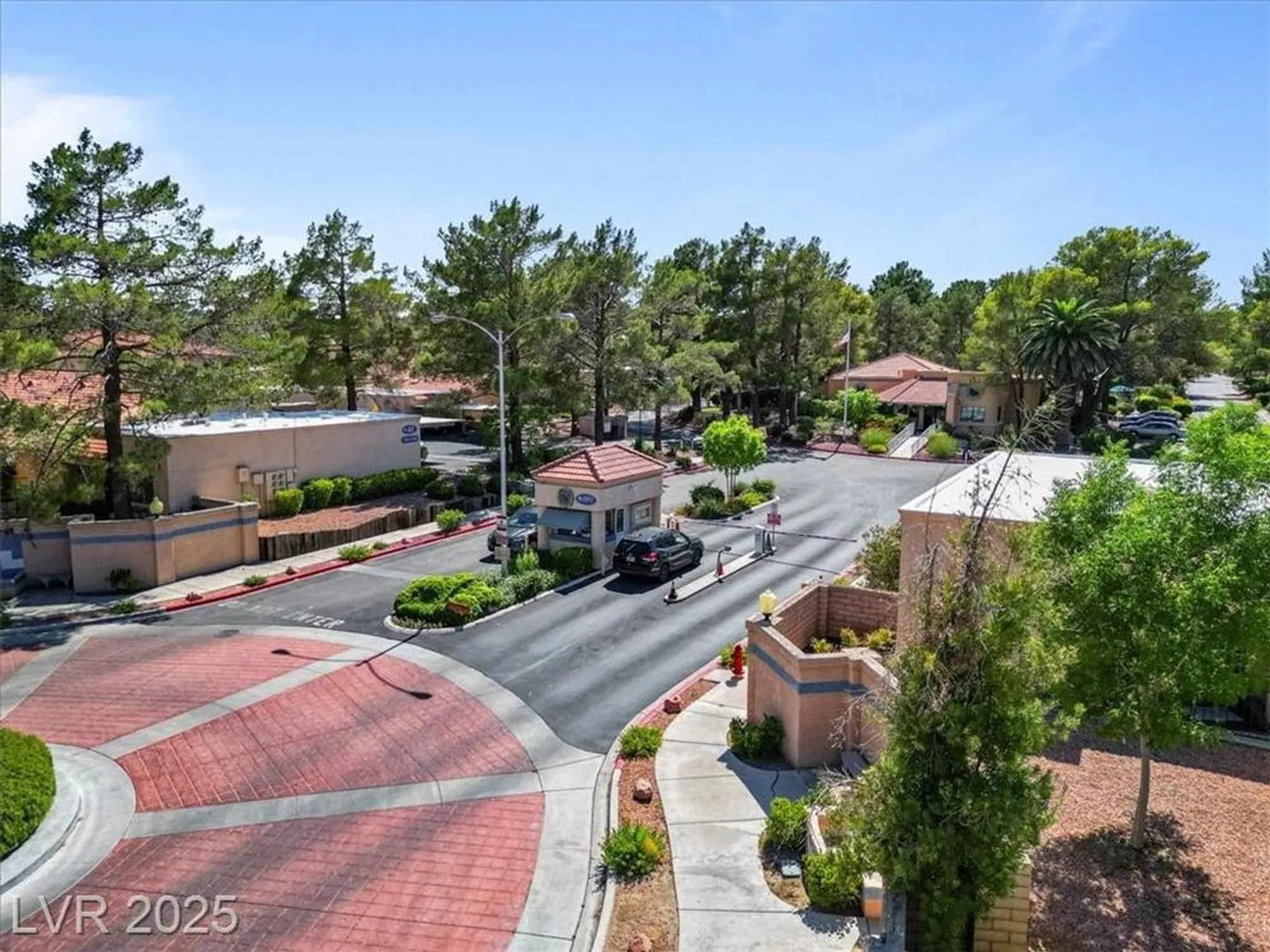 Property Slideshow image 27 of 43 | 2851 s valley view blvd unit 1130, Las Vegas, NV, 89102
