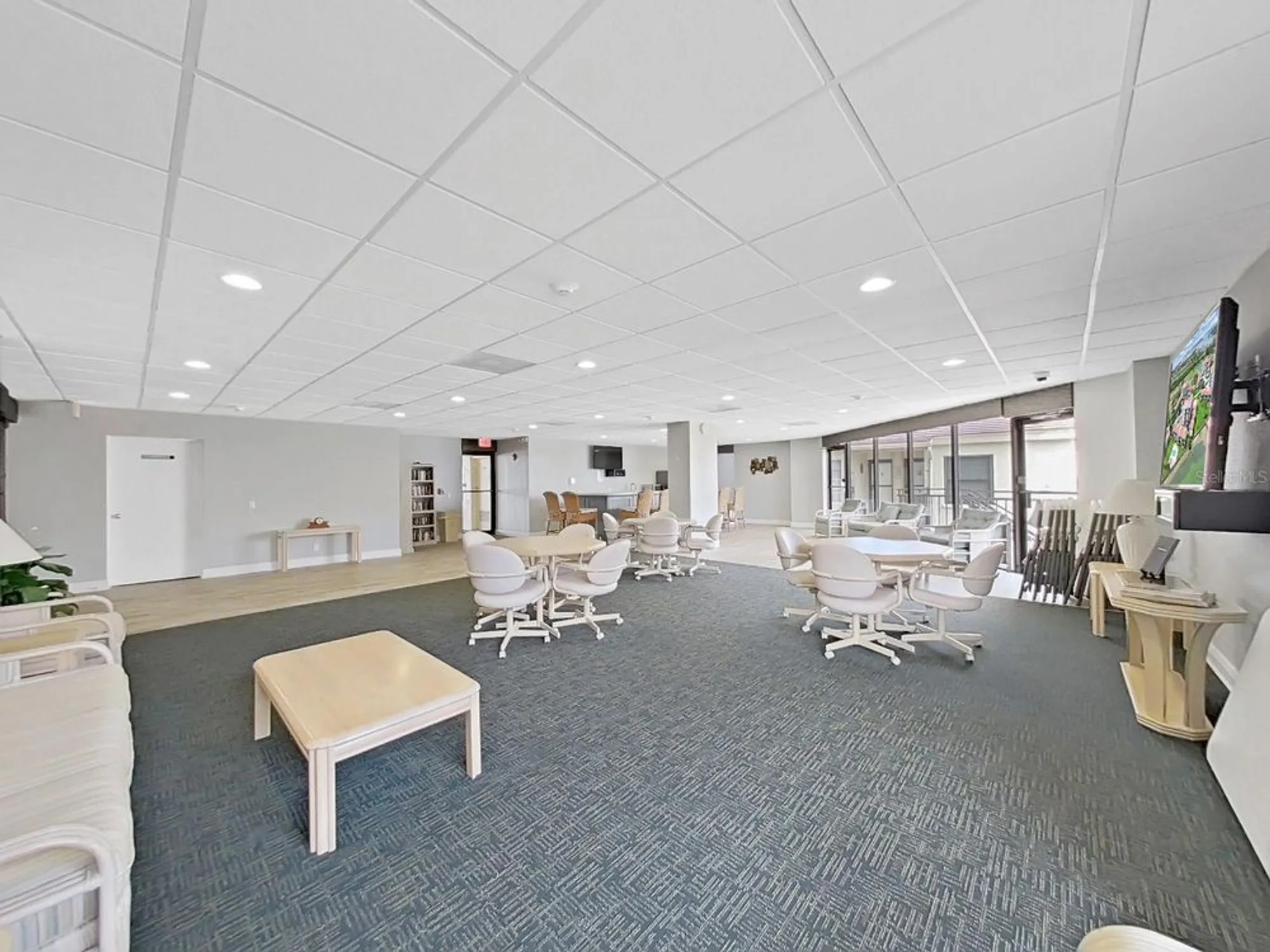 Property Slideshow image 27 of 32 | 6177 sun blvd apt 108, St Petersburg, FL, 33715