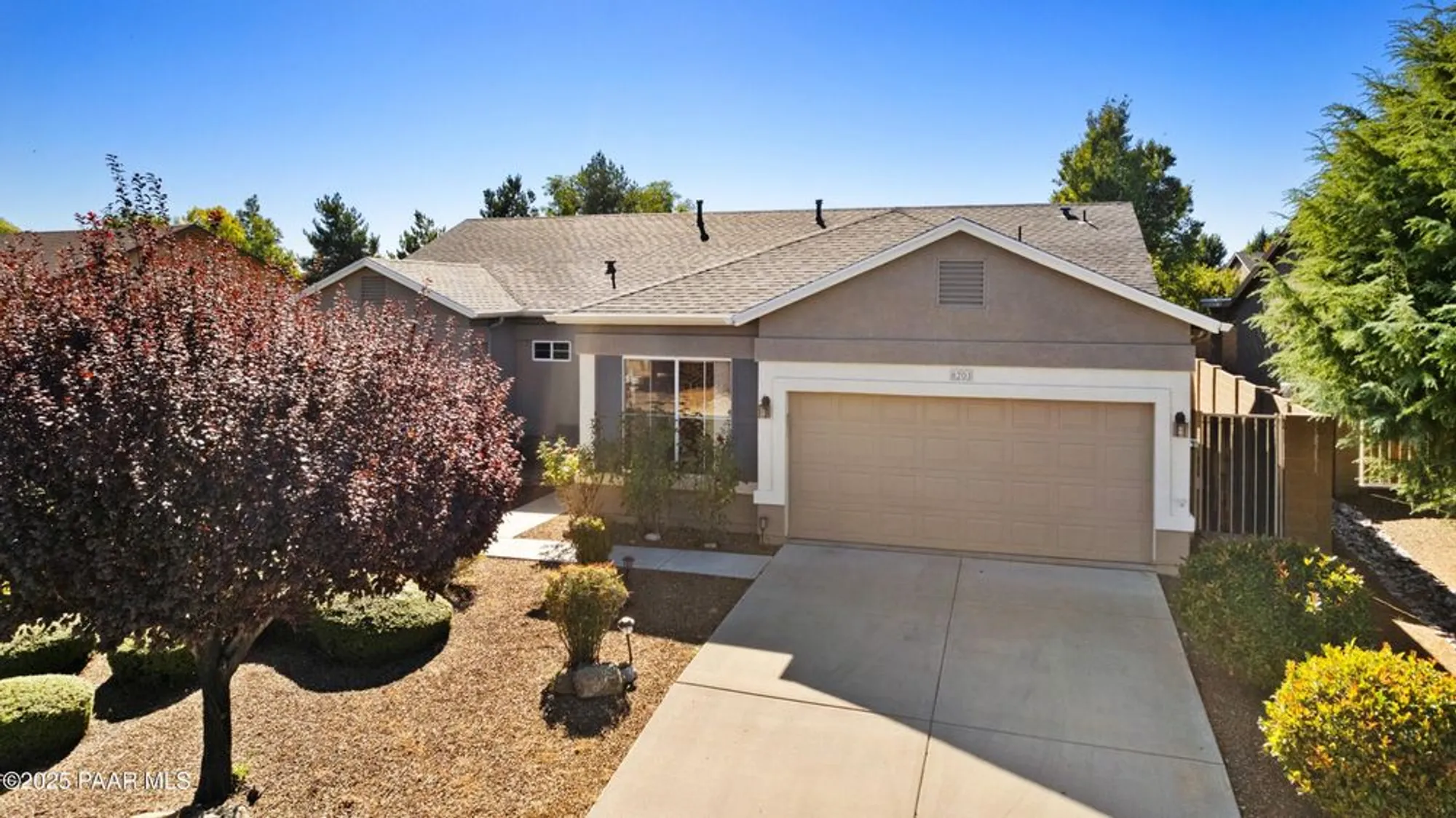 Property Slideshow image 2 of 40 | 8203 n sable way, Prescott Valley, AZ, 86315