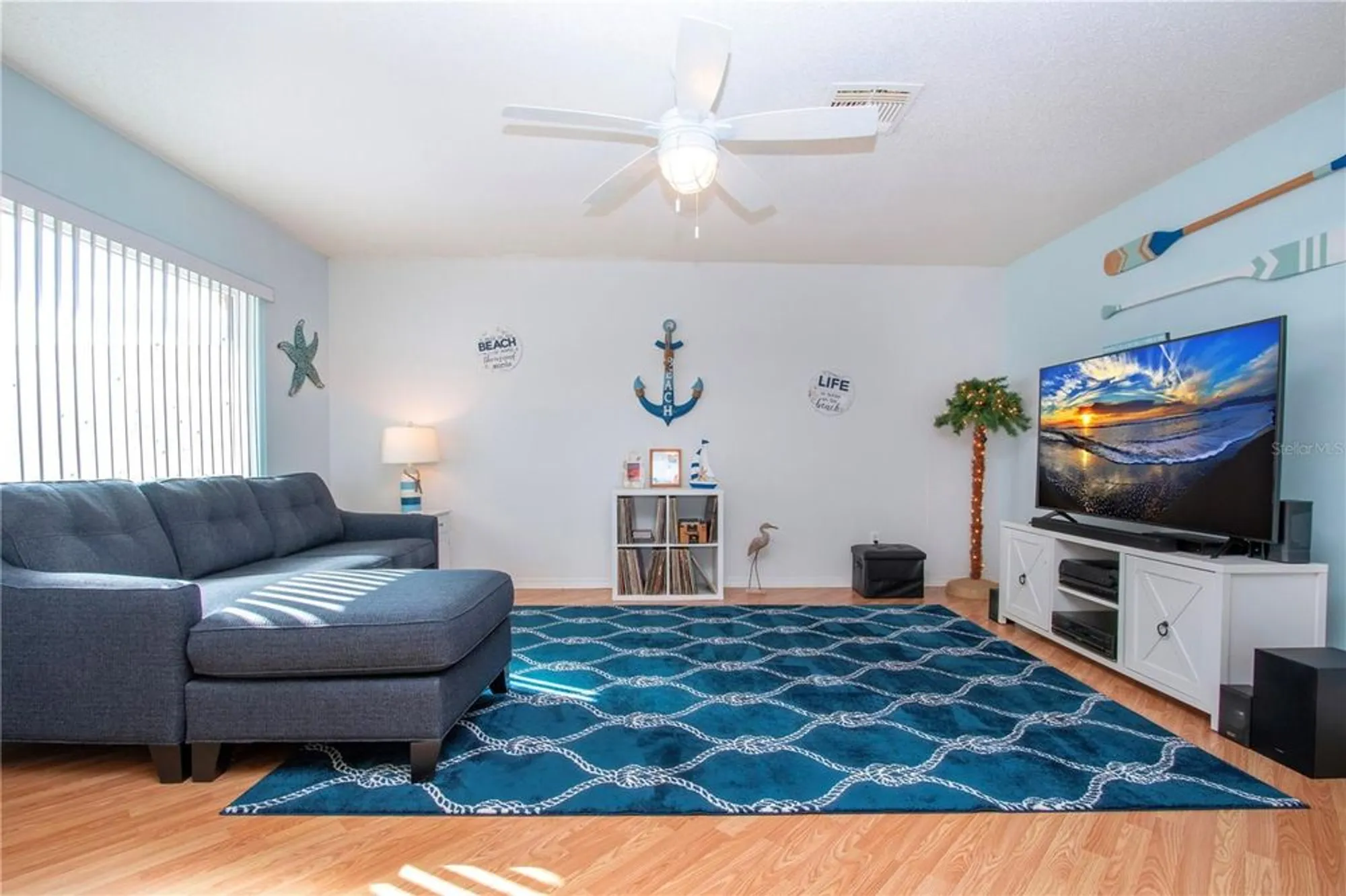 Property Slideshow image 11 of 49 | 1804 foxhunt dr b, Sun City Center, FL, 33573