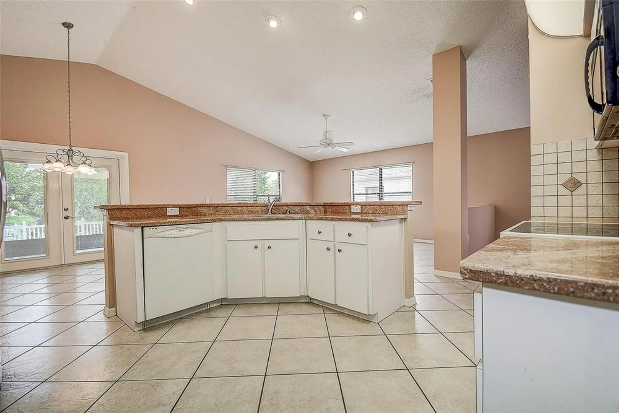 Property Slideshow image 9 of 31 | 11121 cherrywood ct, Spring Hill, FL, 34609