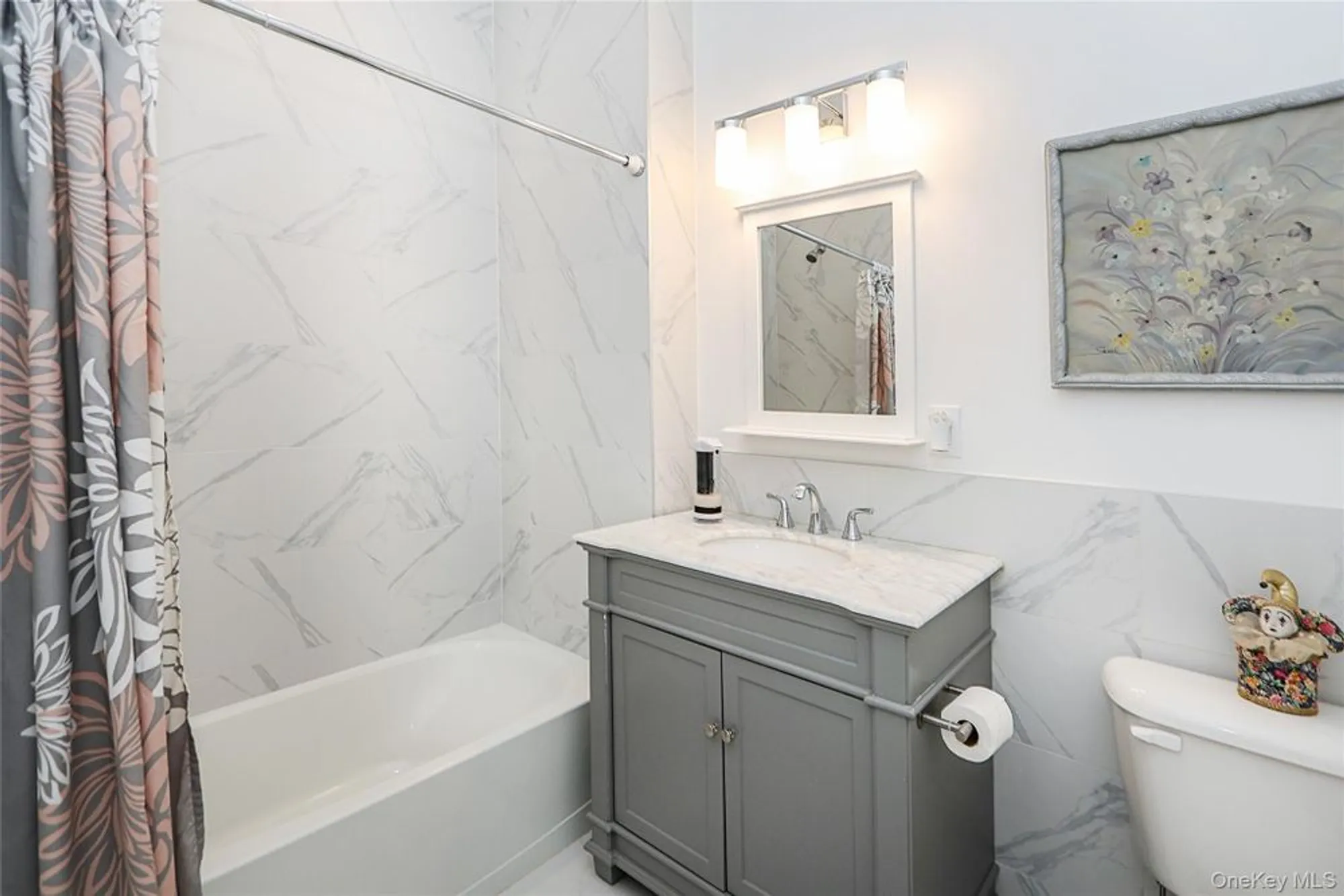 Property Slideshow image 23 of 29 | 209 breton way, Glen Cove, NY, 11542