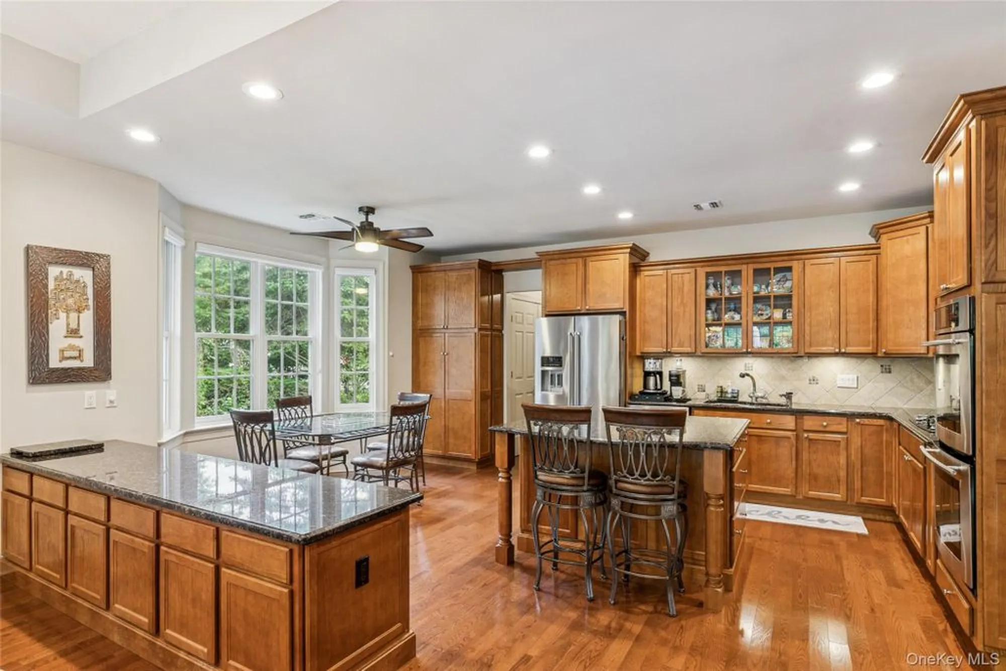 Property Slideshow image 16 of 31 | 382 altessa blvd, Melville, NY, 11747