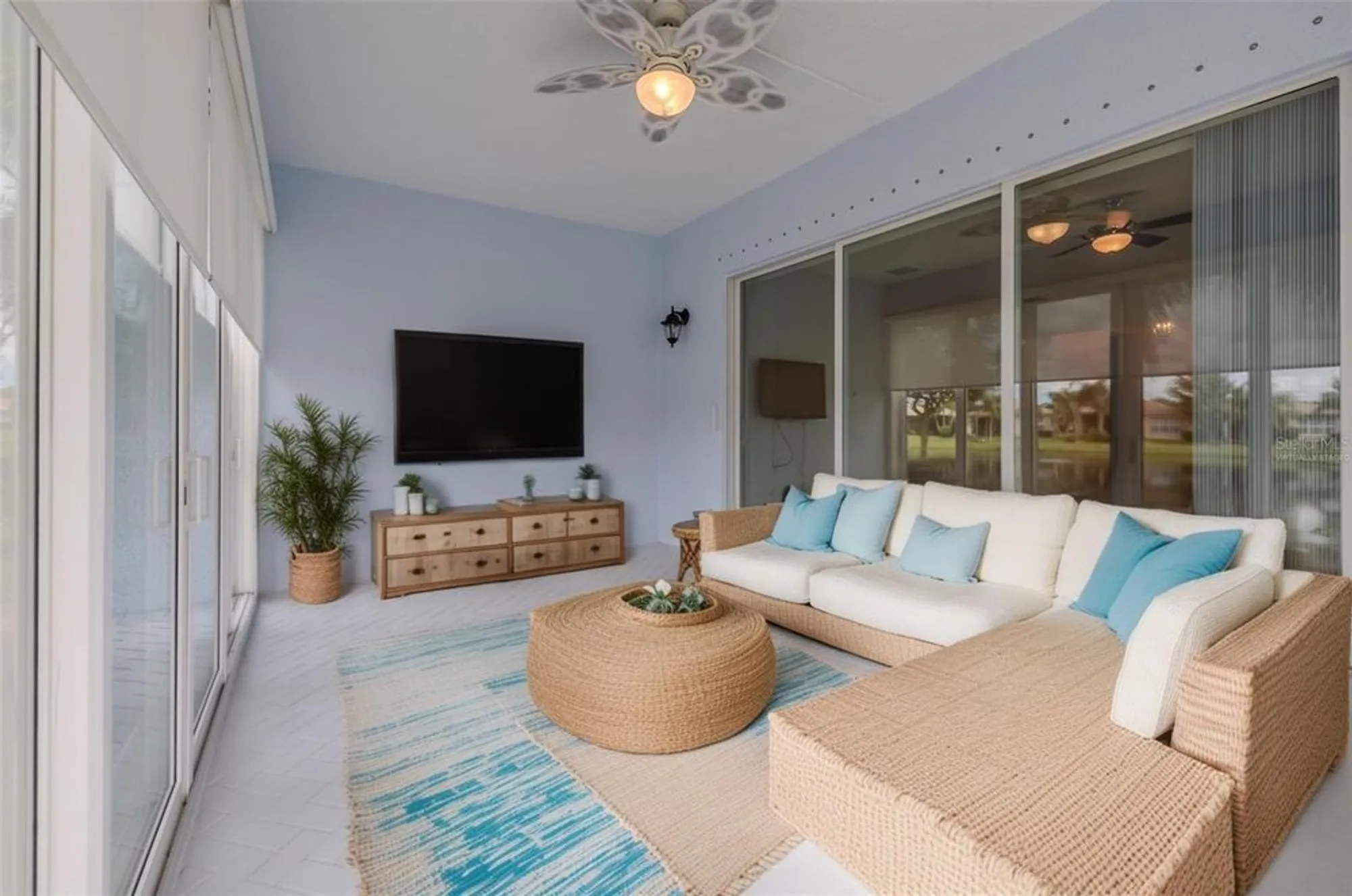 Property Slideshow image 23 of 100 | 4817 sandy glen way, Wimauma, FL, 33598