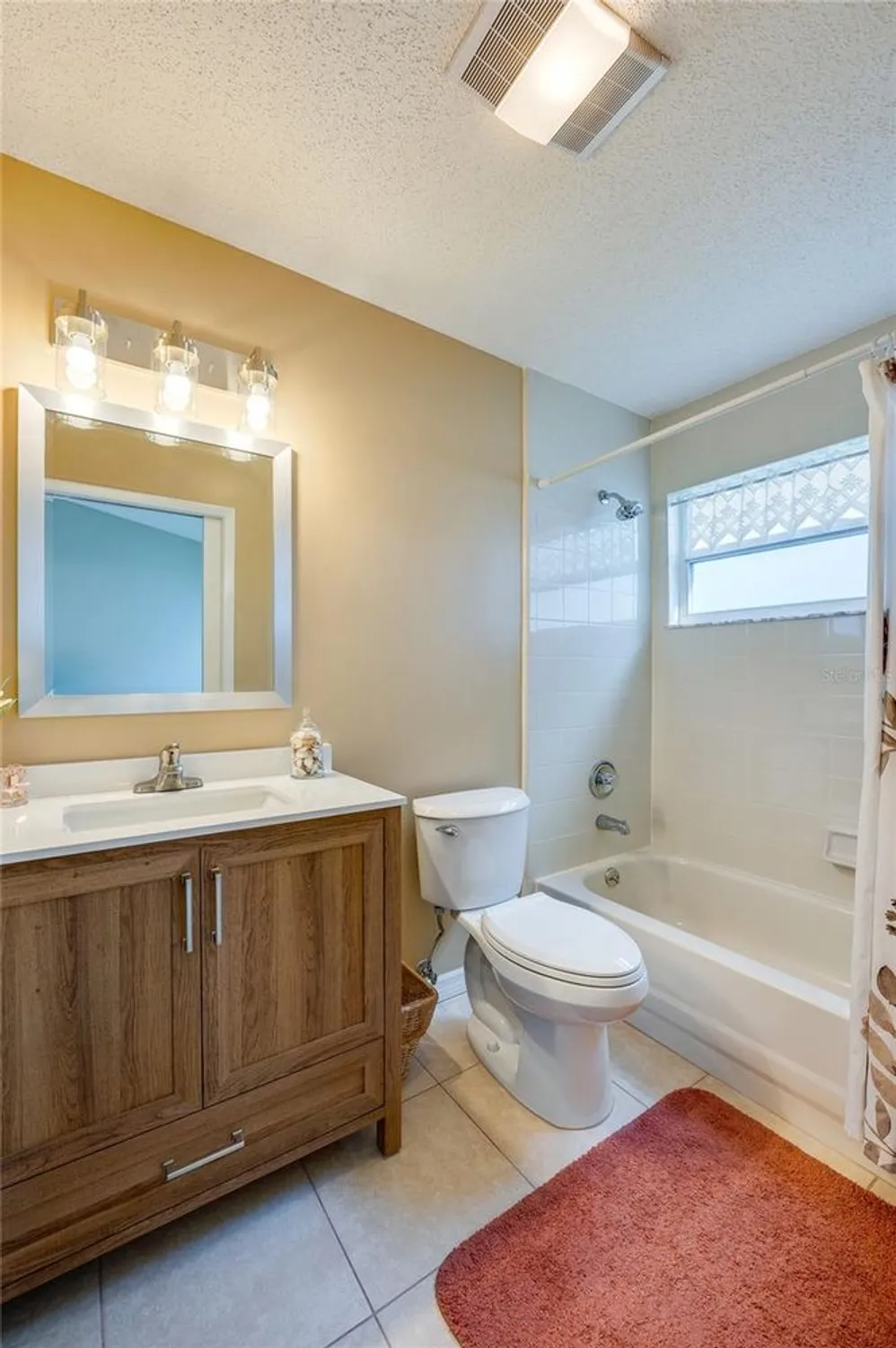 Property Slideshow image 19 of 46 | 128 crooked pine rd, Port Orange, FL, 32128
