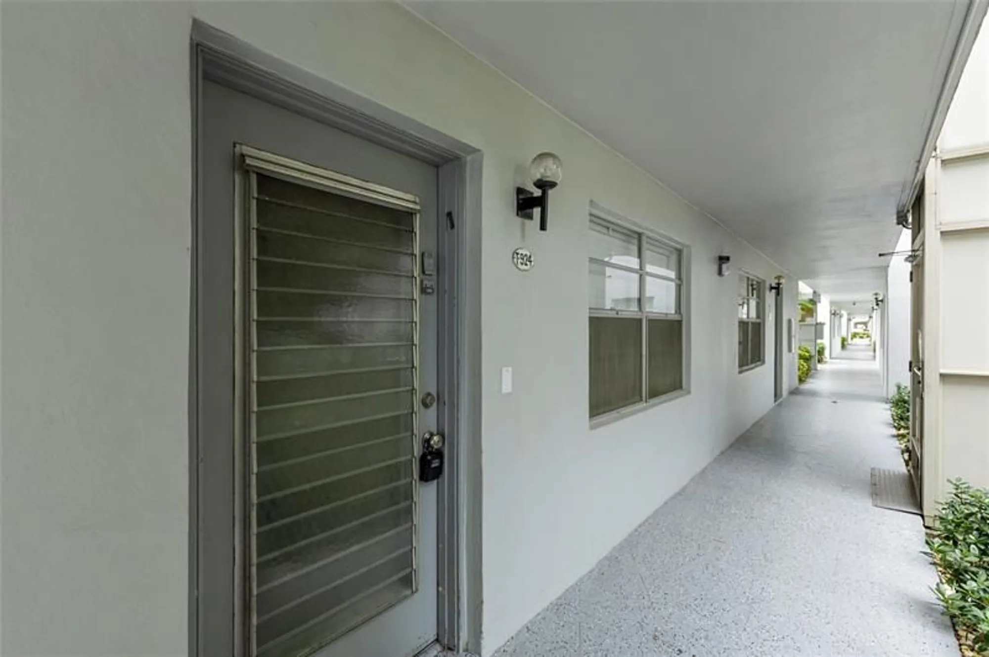 Property Slideshow image 19 of 27 | 924 flanders t # 924, Delray Beach, FL, 33484