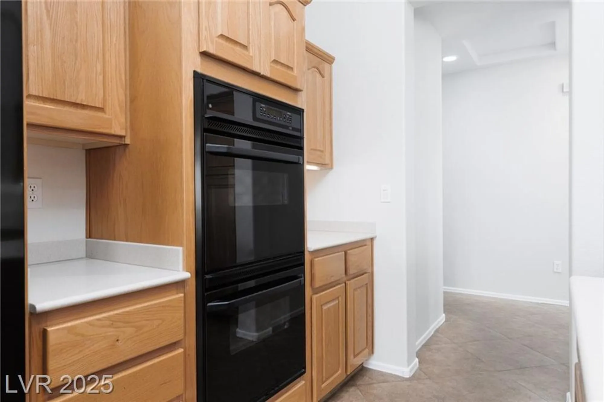 Property Slideshow image 20 of 67 | 2624 spalding dr, Las Vegas, NV, 89134