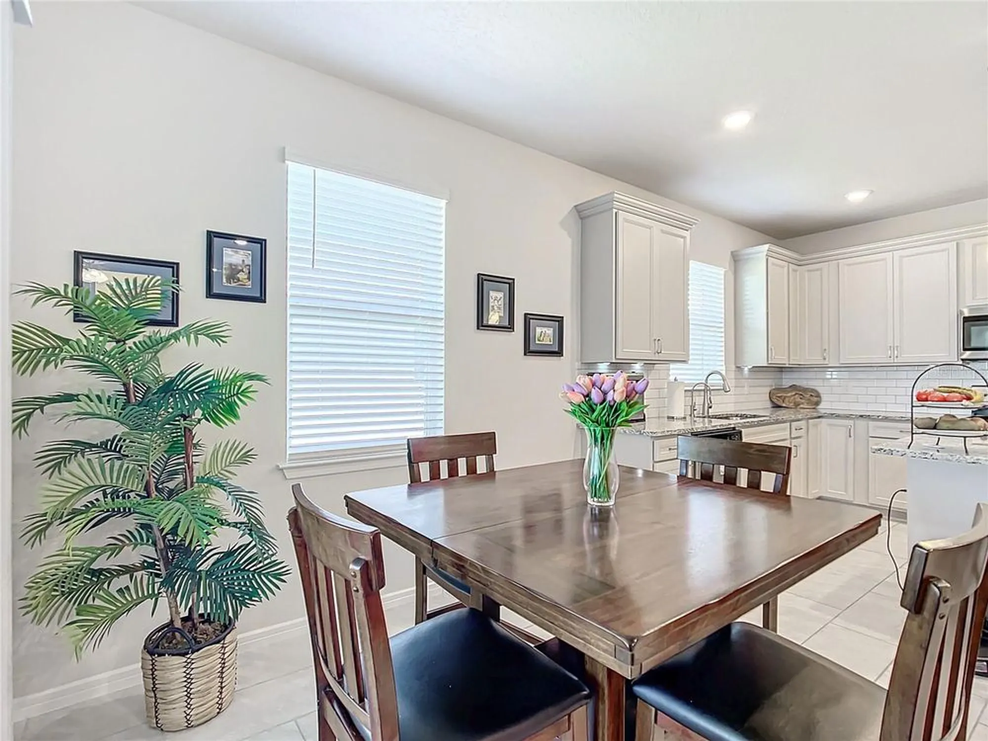 Property Slideshow image 6 of 49 | 9474 sw 52nd loop, Ocala, FL, 34481