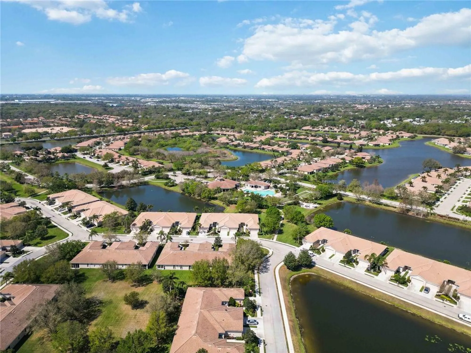 Property Slideshow image 76 of 100 | 4031 bowen falls pl, Sarasota, FL, 34243