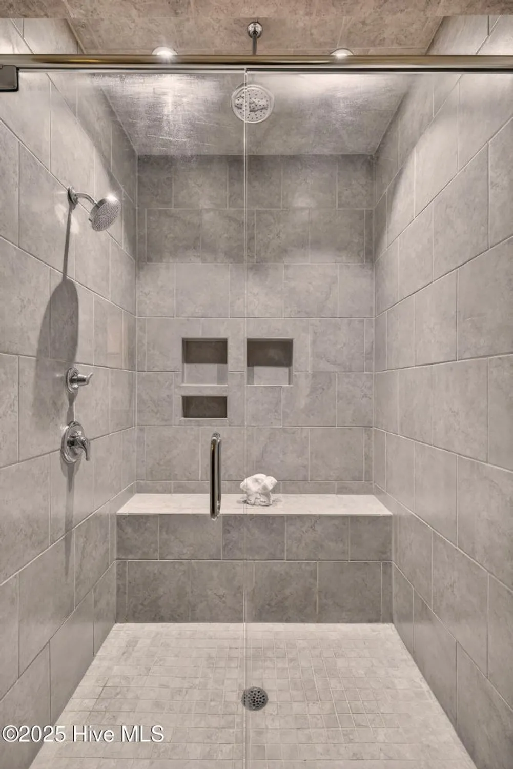 Property Slideshow image 26 of 40 | 4069 druids glen dr, Leland, NC, 28451