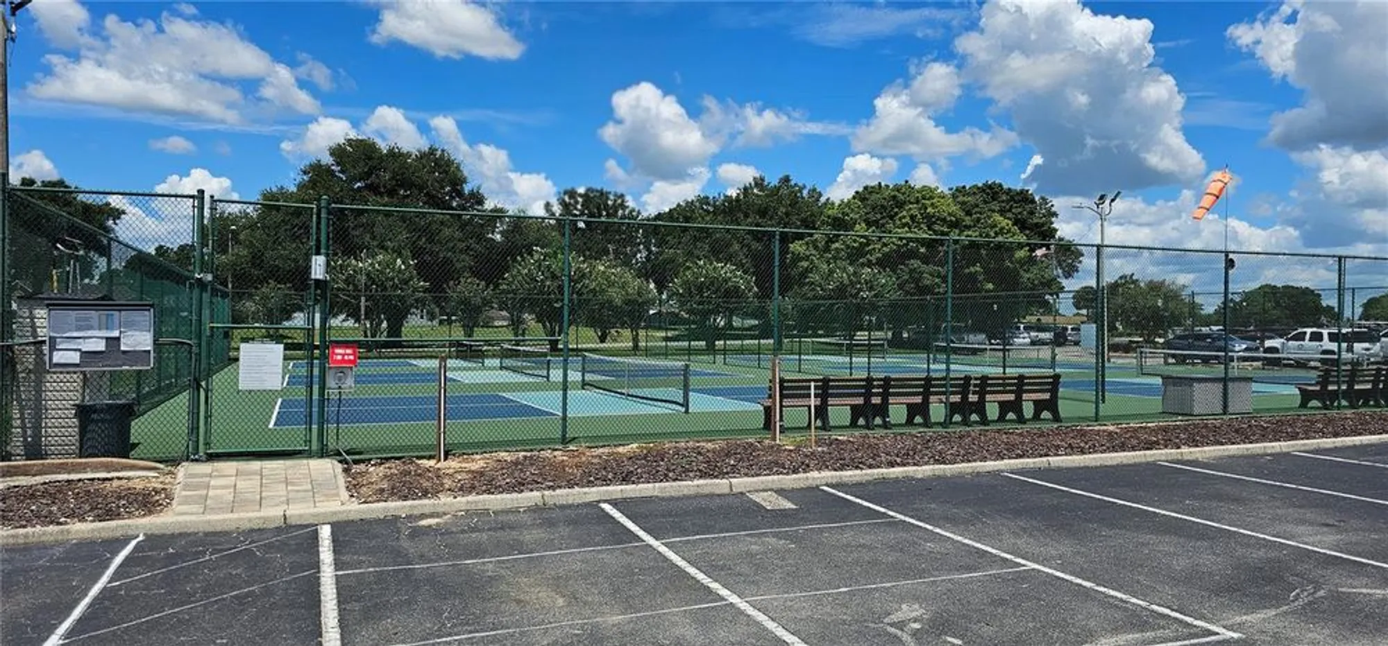 Property Slideshow image 75 of 90 | 6059 condor dr, Lakeland, FL, 33809